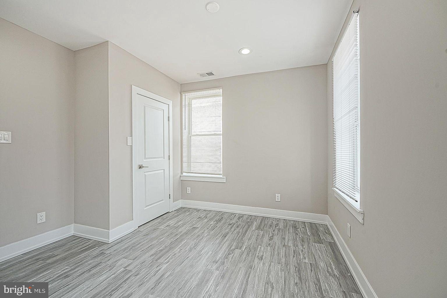 BREWERYTOWN - Residential Lease