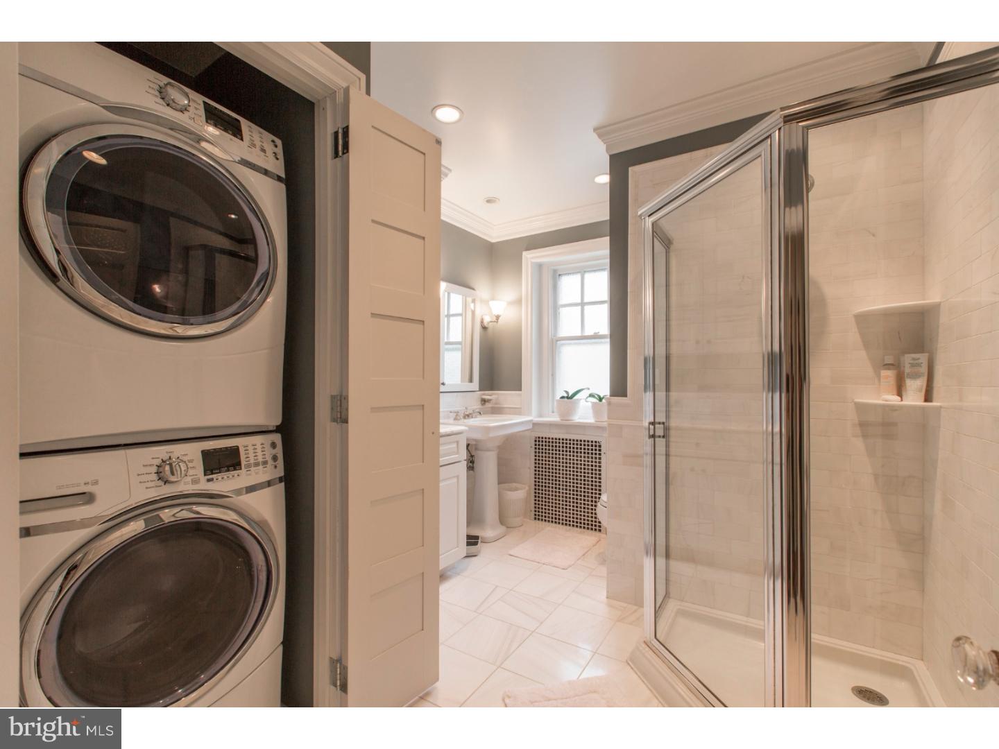 EAST FALLS - Residential