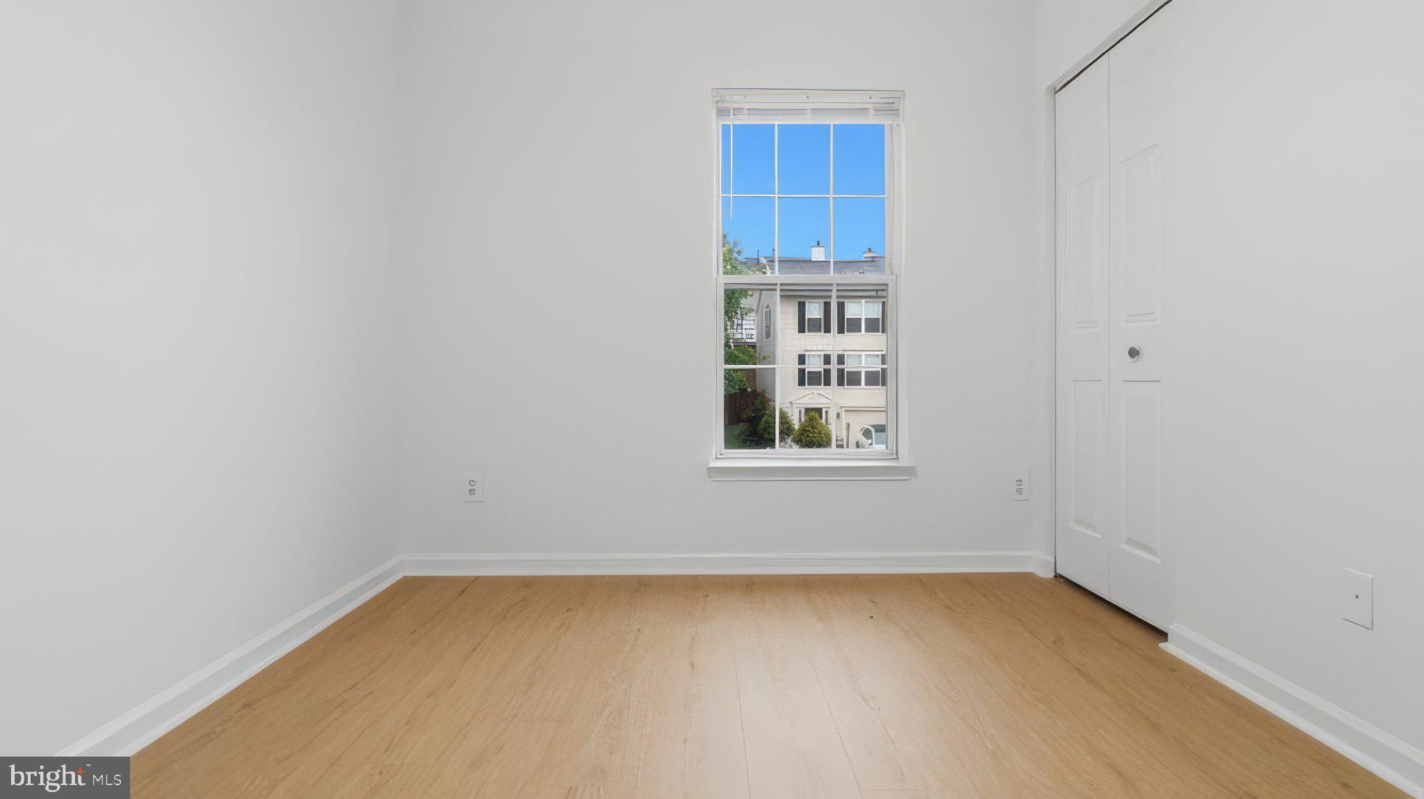 FOXBOROUGH - Residential