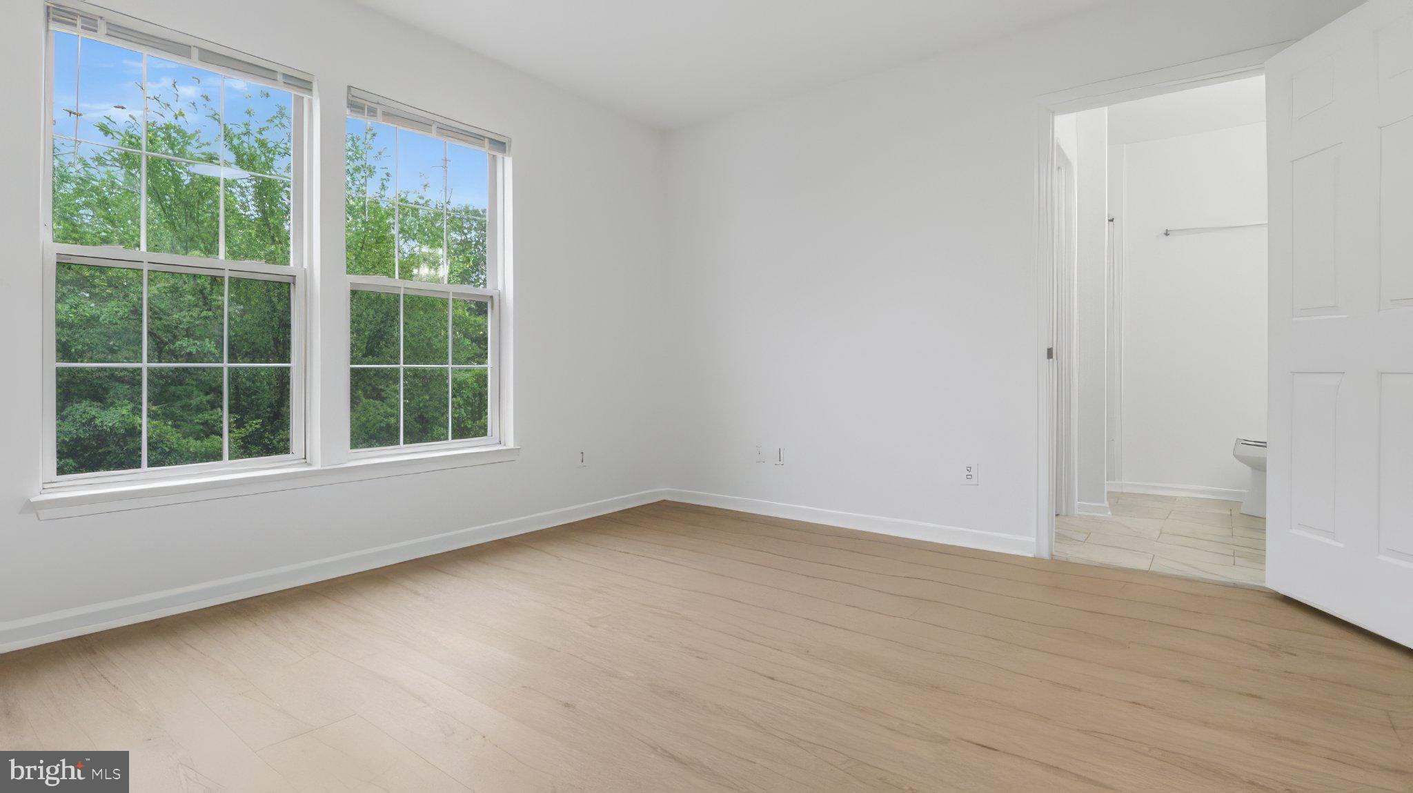 FOXBOROUGH - Residential