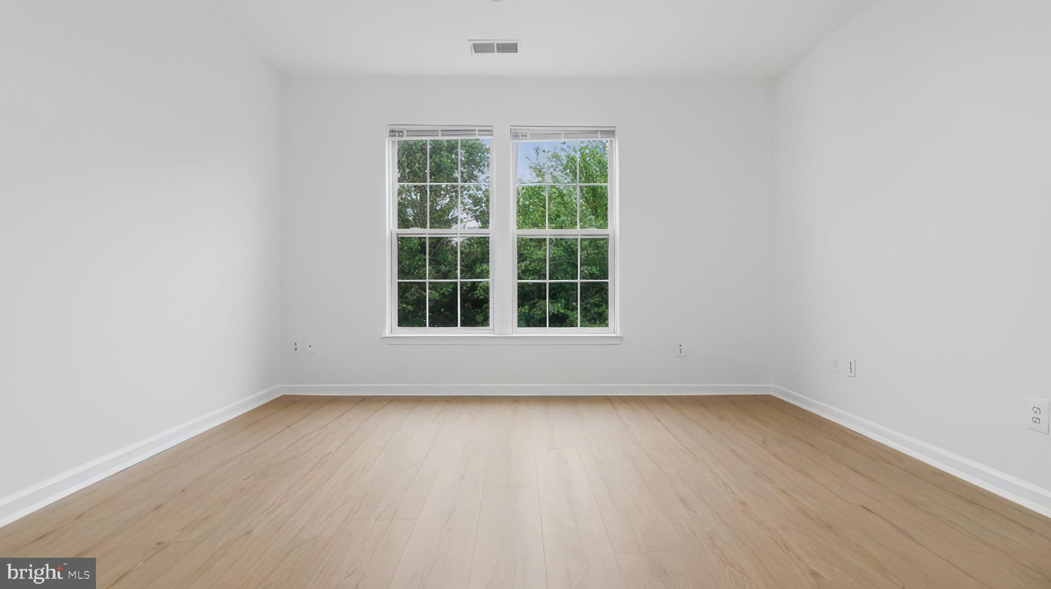 FOXBOROUGH - Residential