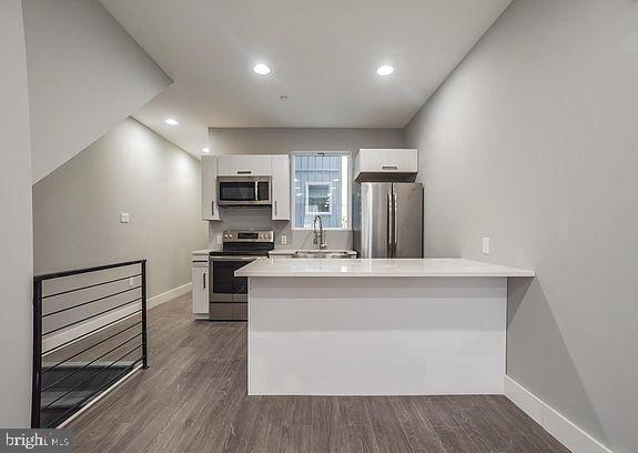 SHARSWOOD - Commercial Sale