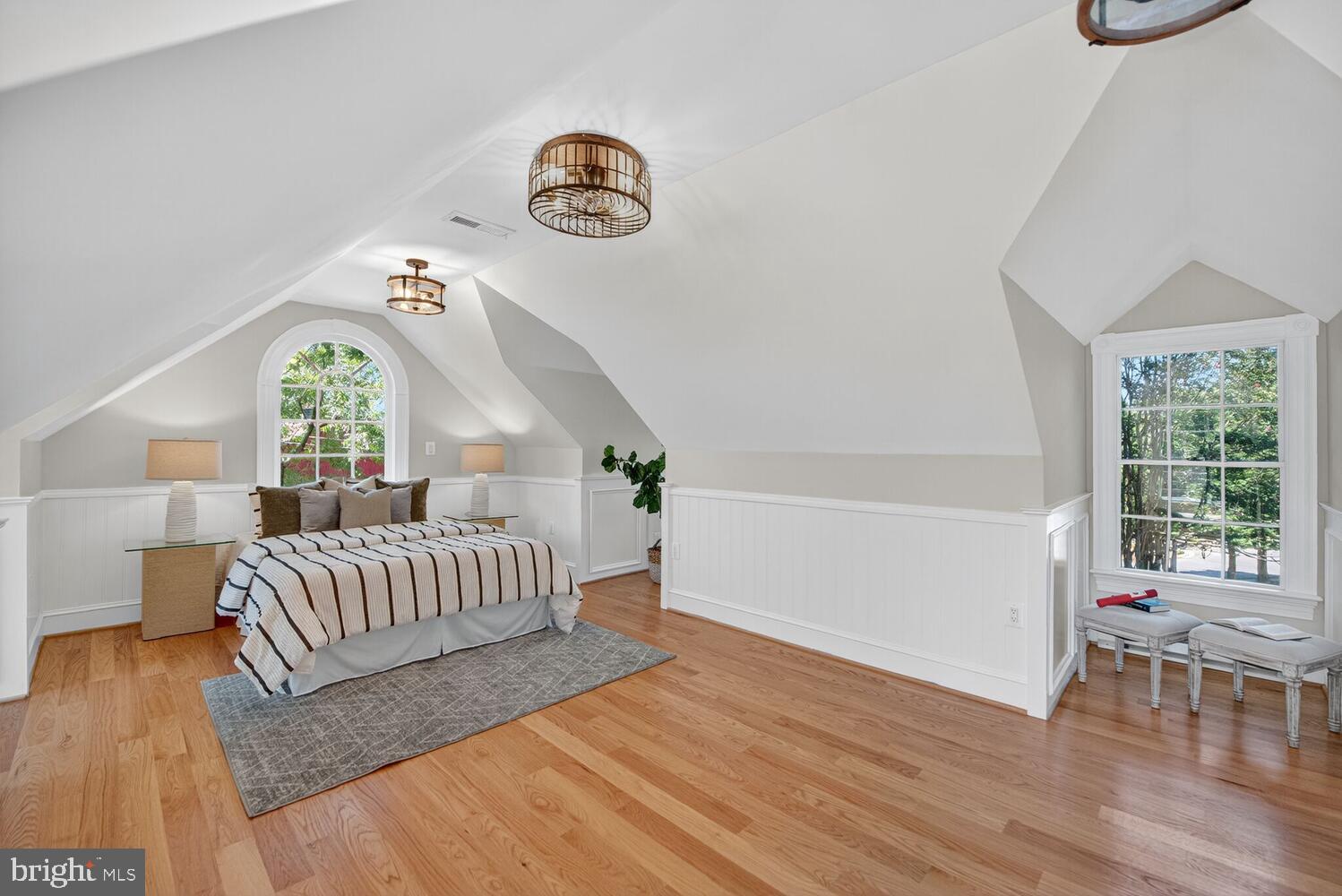 HAMILTON - Residential