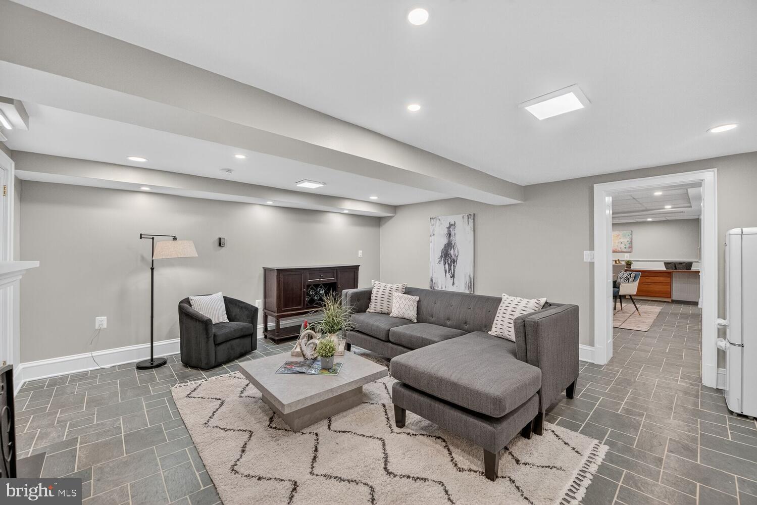 HAMILTON - Residential