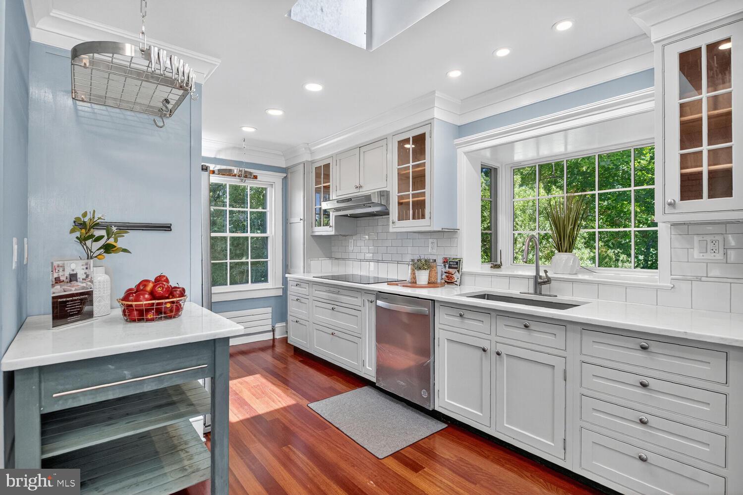 HAMILTON - Residential