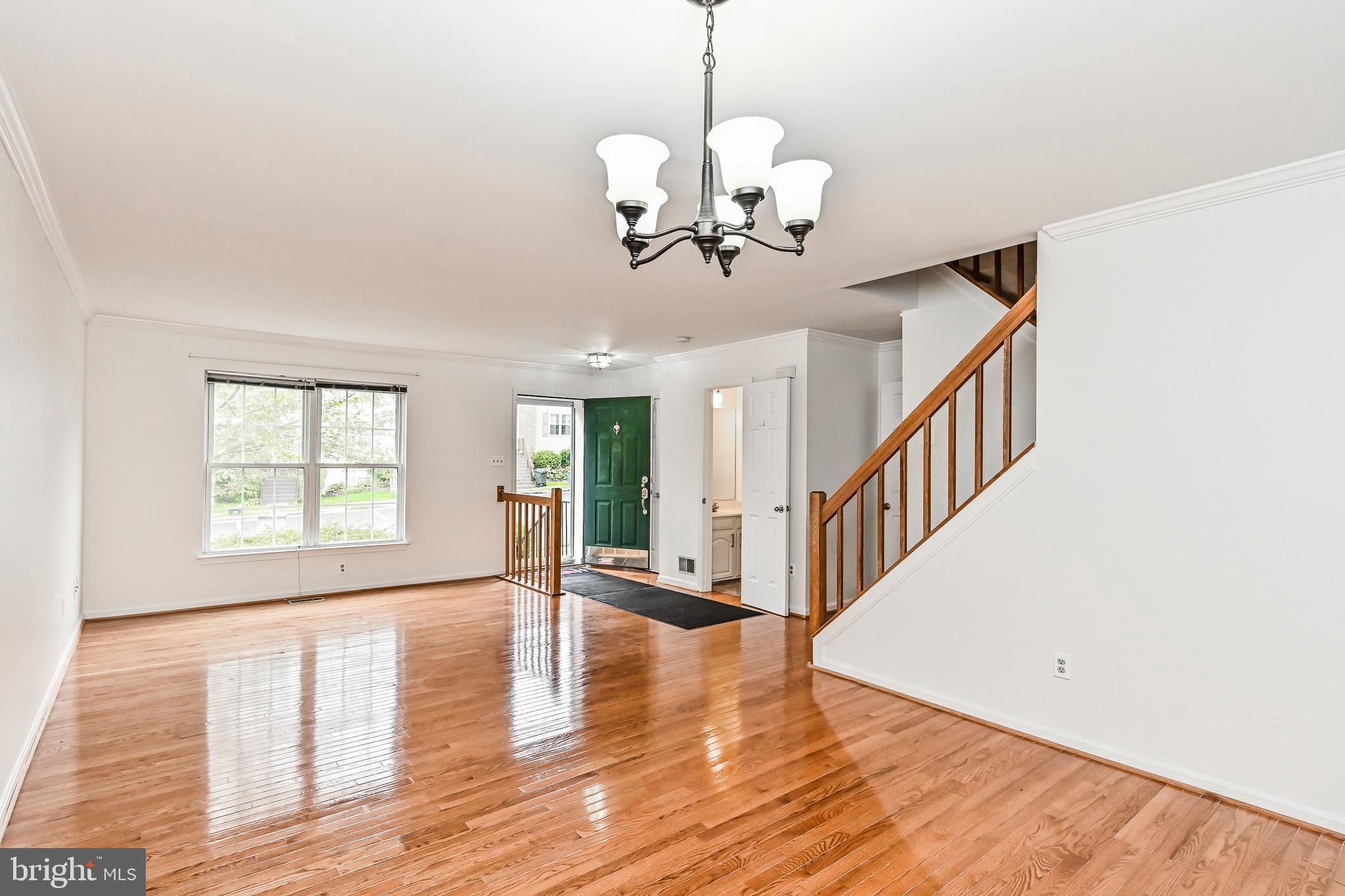 COMPTON VALLEY ESTATES - Residential Lease