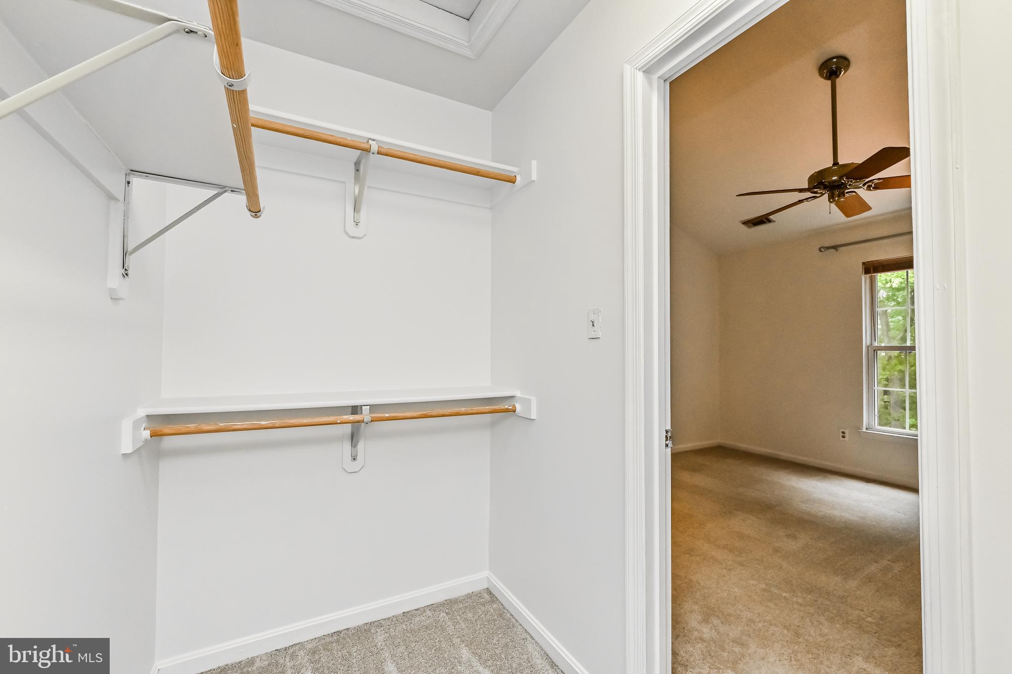 COMPTON VALLEY ESTATES - Residential Lease