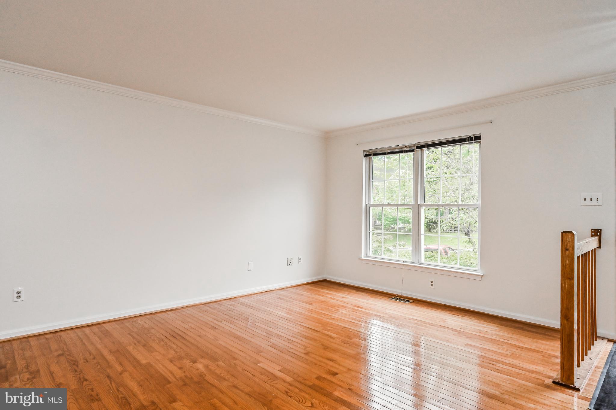 COMPTON VALLEY ESTATES - Residential Lease