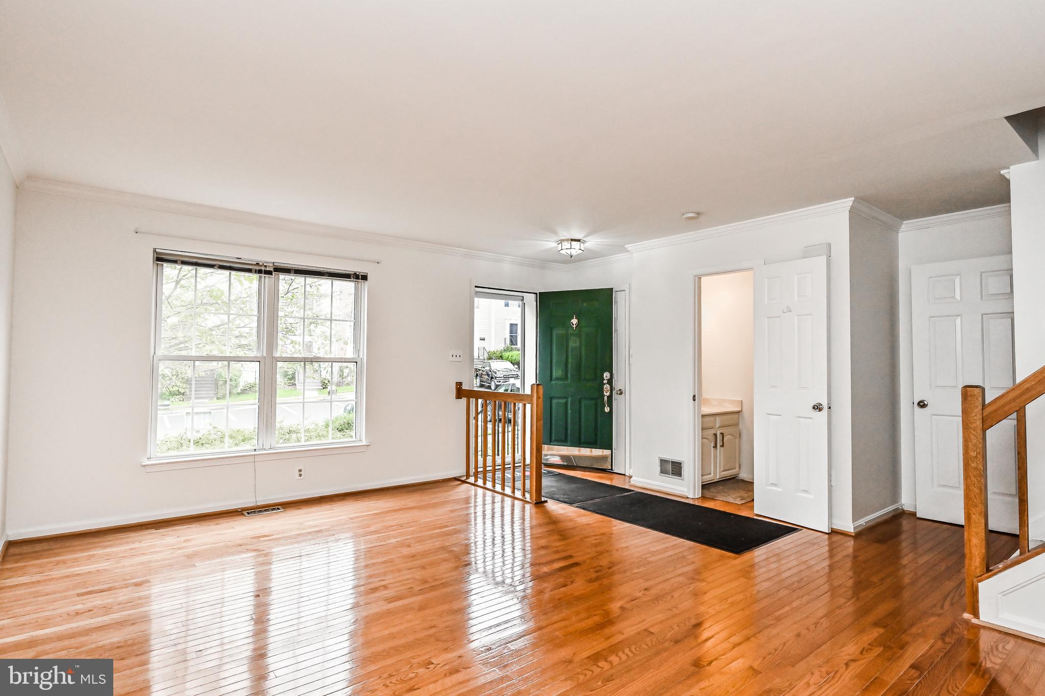 COMPTON VALLEY ESTATES - Residential Lease