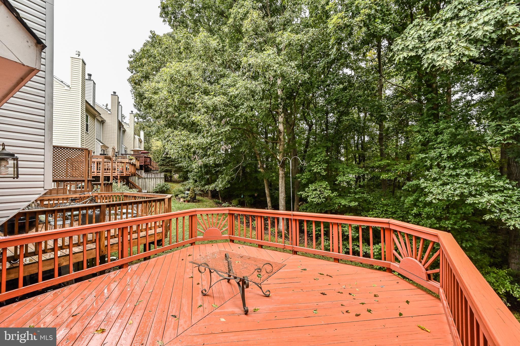 COMPTON VALLEY ESTATES - Residential Lease