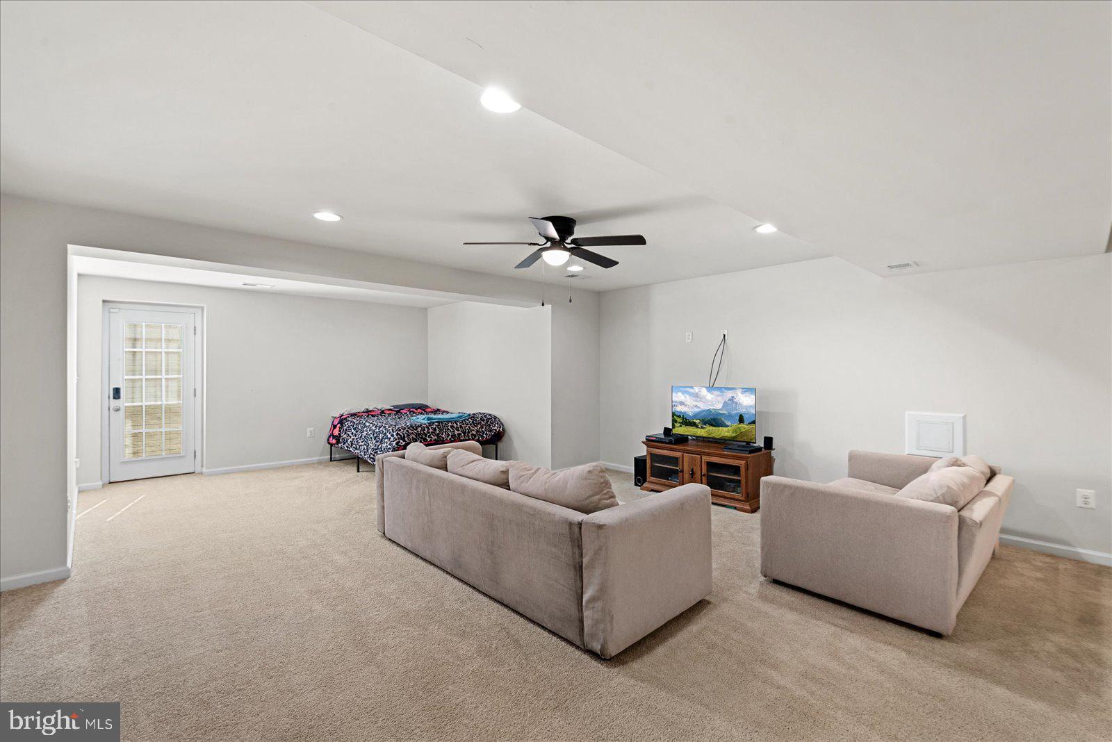 STAFFORD LANDING - Residential