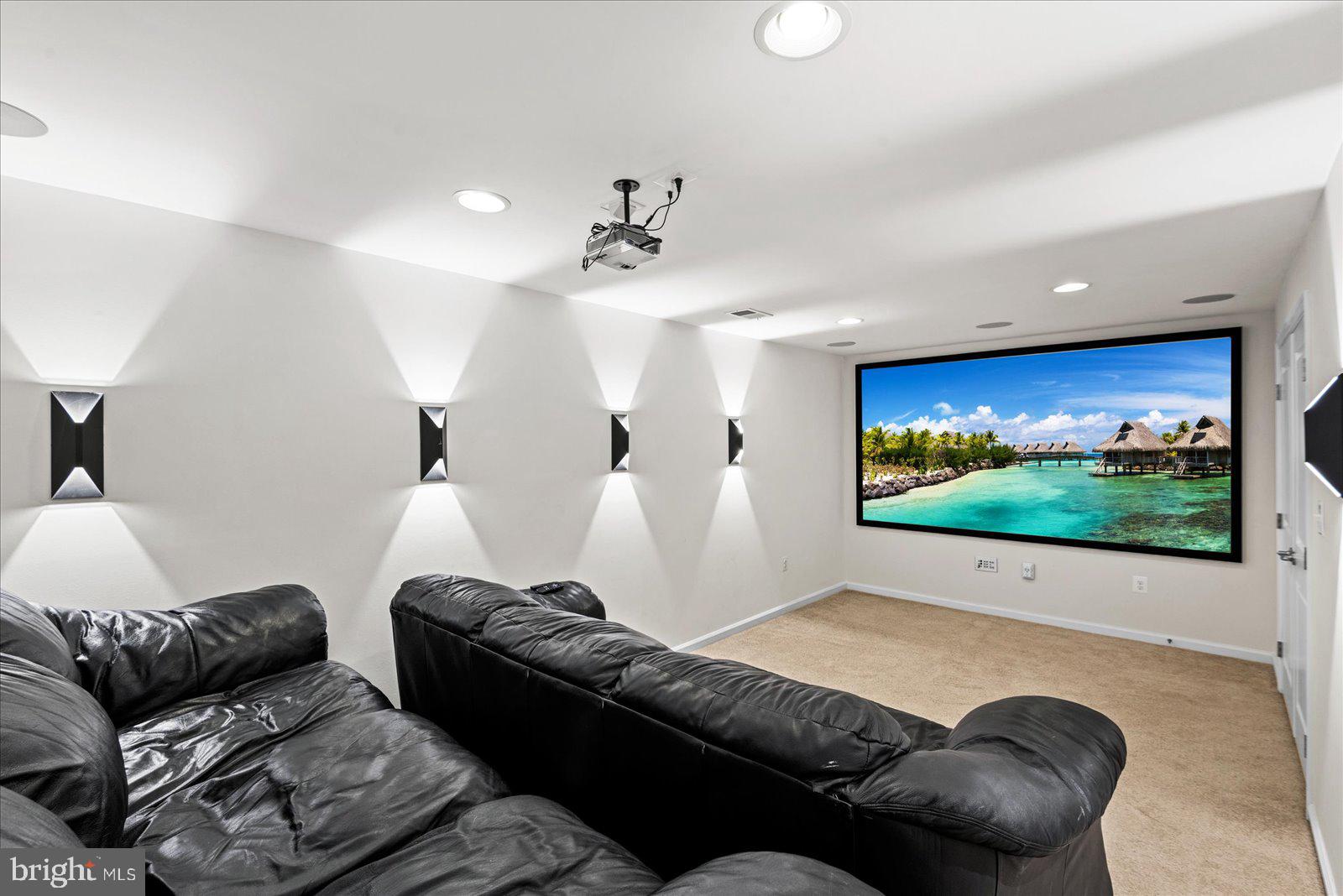 STAFFORD LANDING - Residential