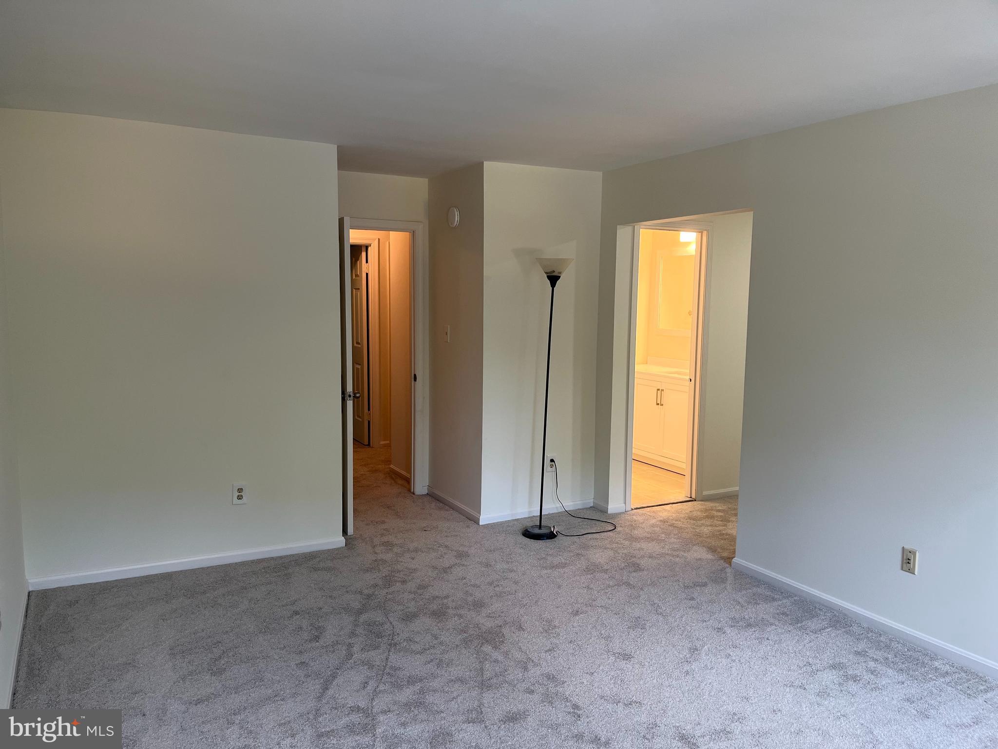 WOODLYNNE COMMUNITY - Residential Lease