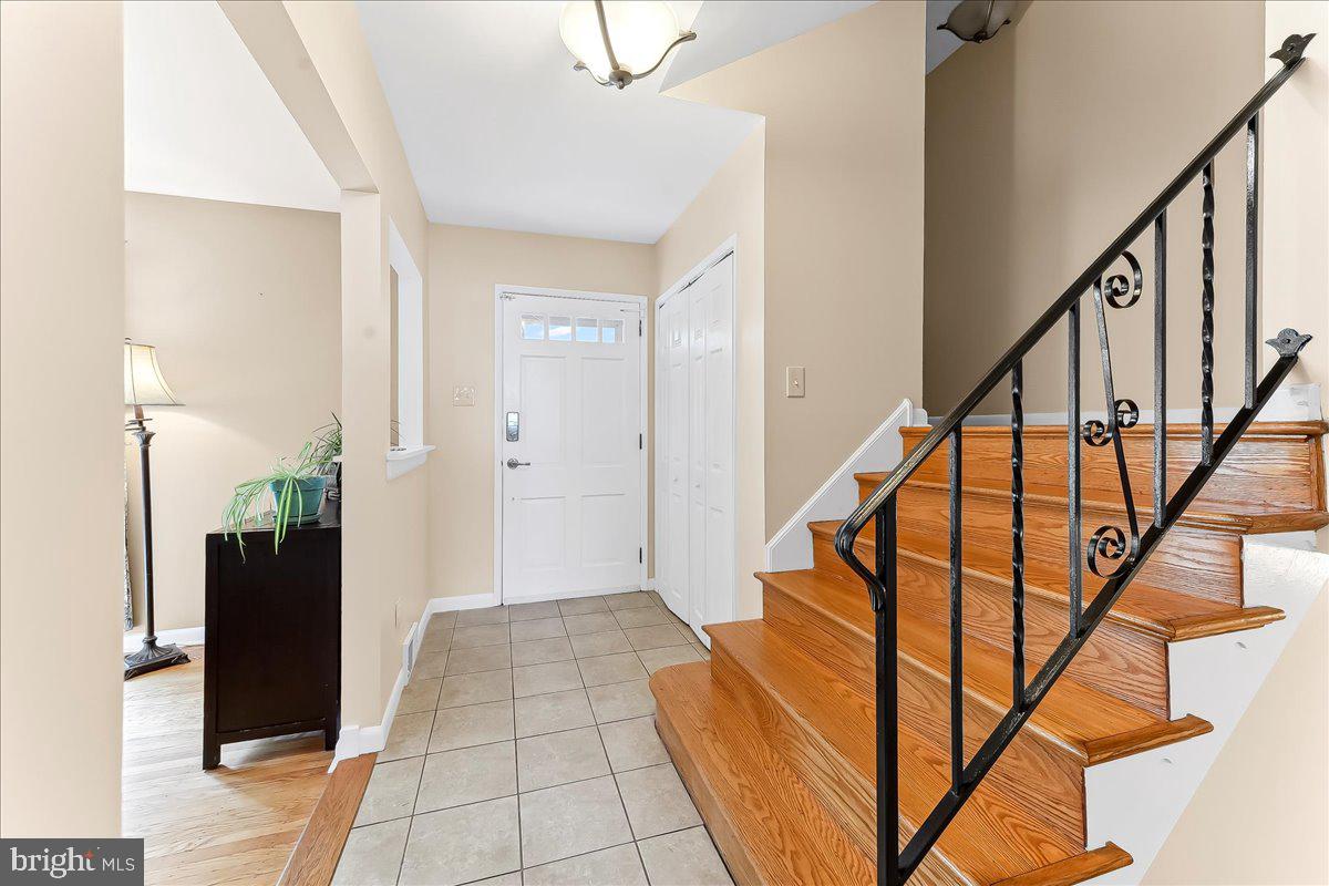 431 RITTENHOUSE