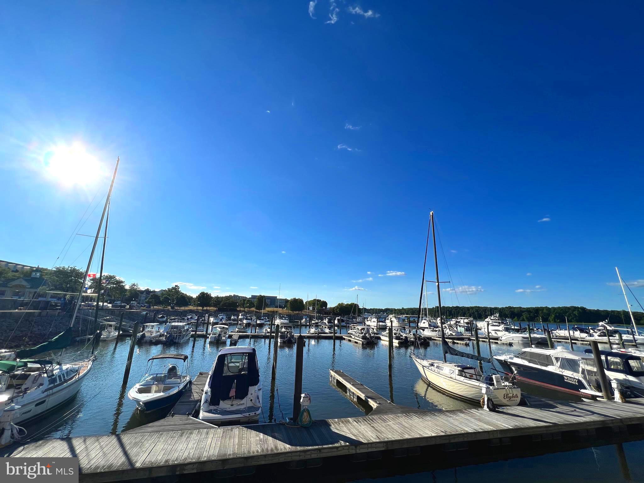 BELMONT BAY - Residential