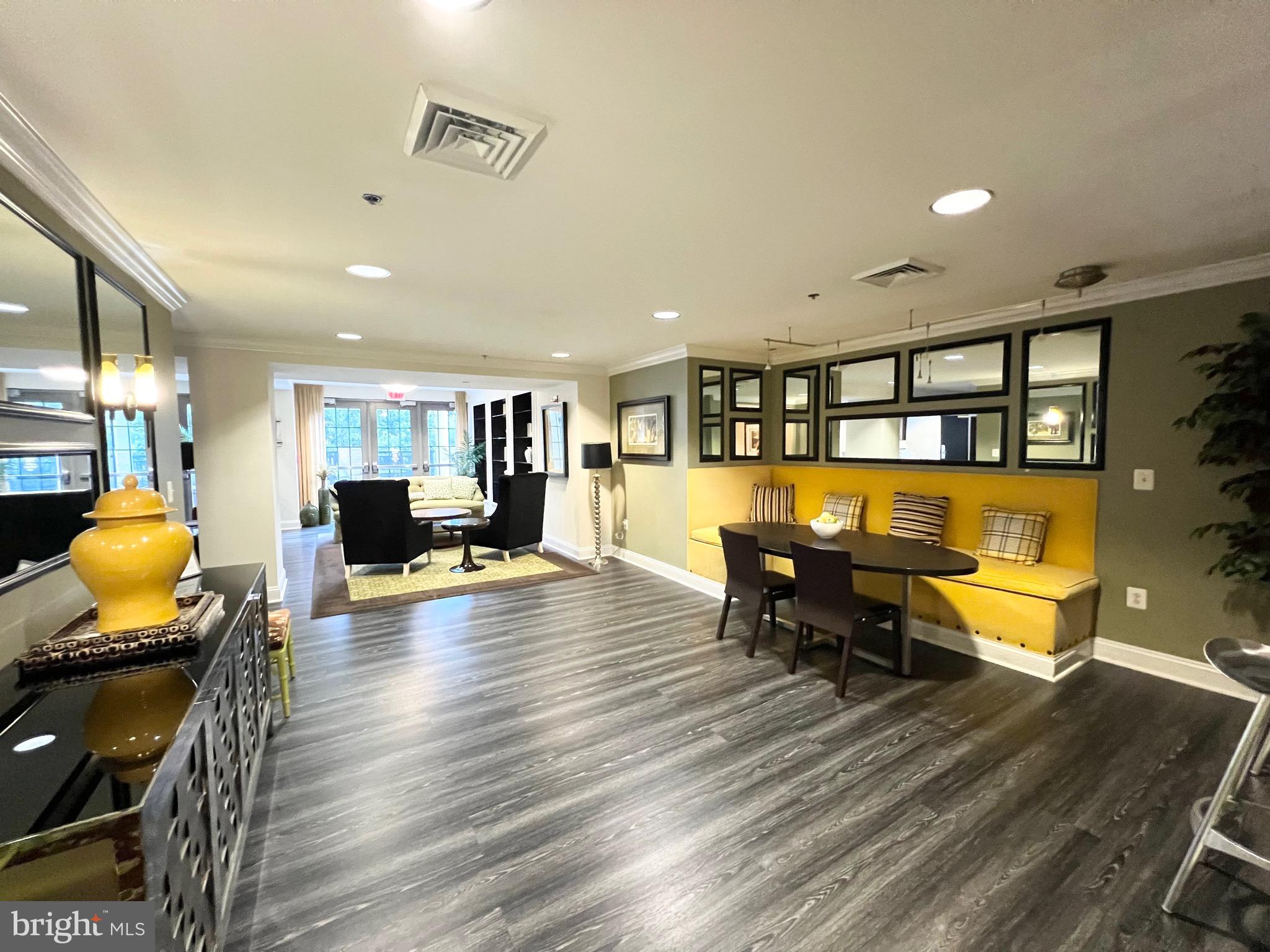 BELMONT BAY - Residential