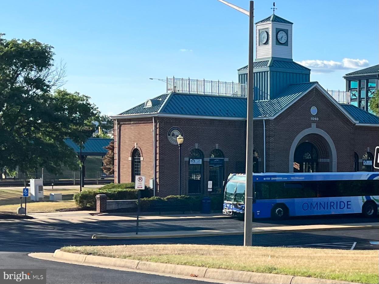 BELMONT BAY - Residential