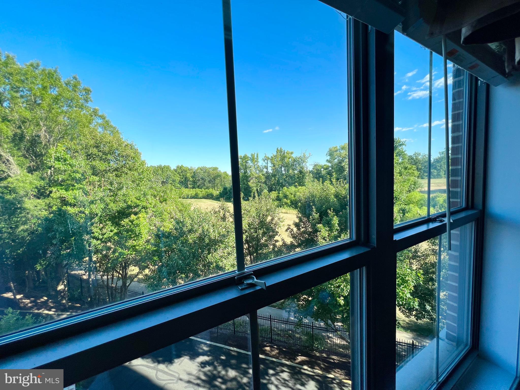 BELMONT BAY - Residential