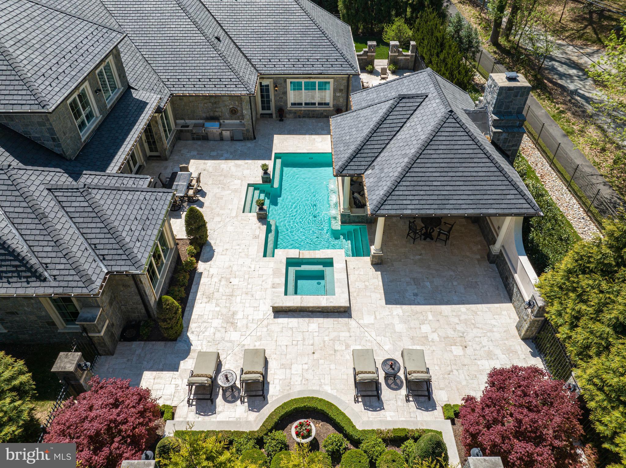 MACKALL FARMS - Residential