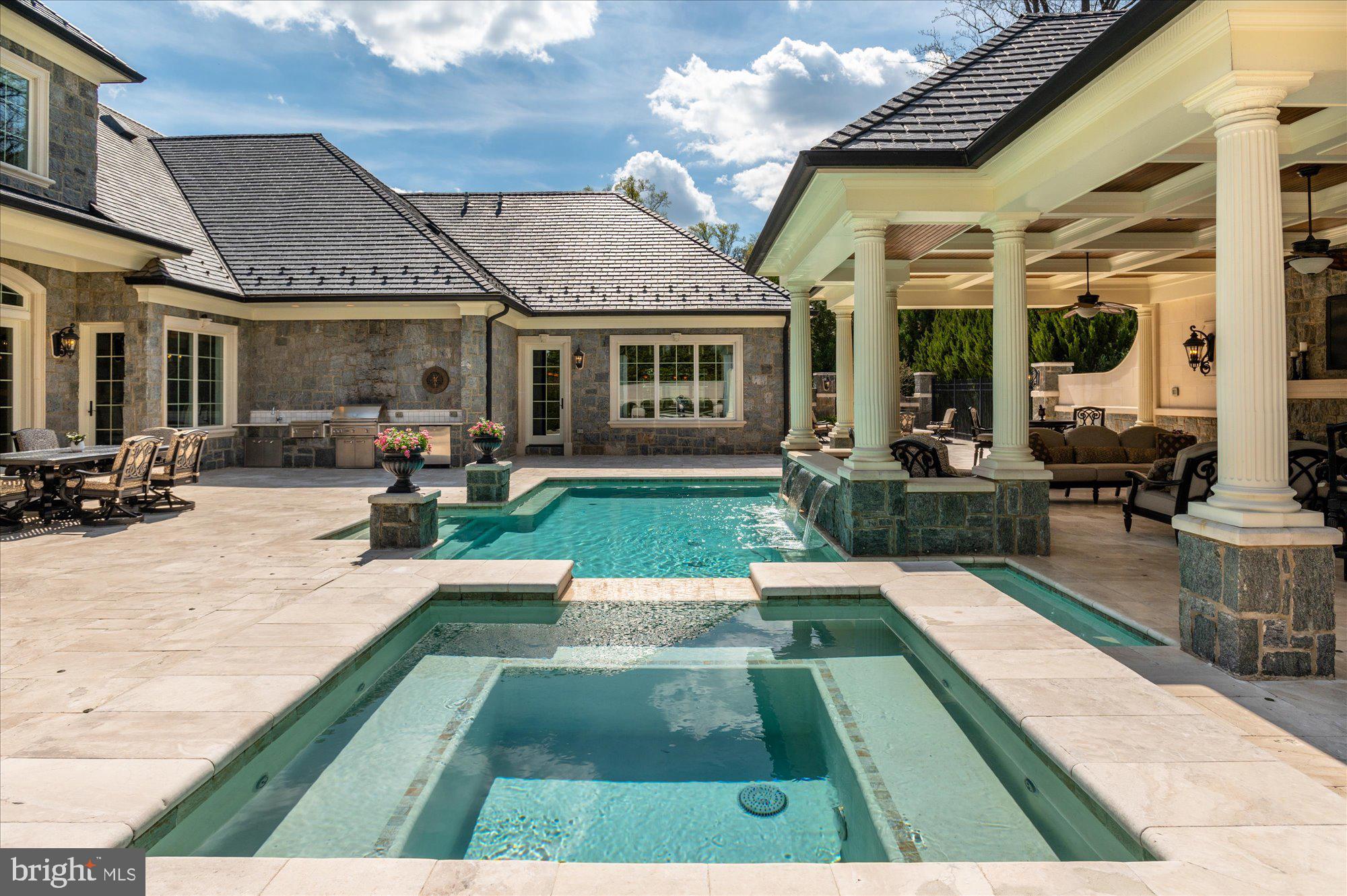 MACKALL FARMS - Residential