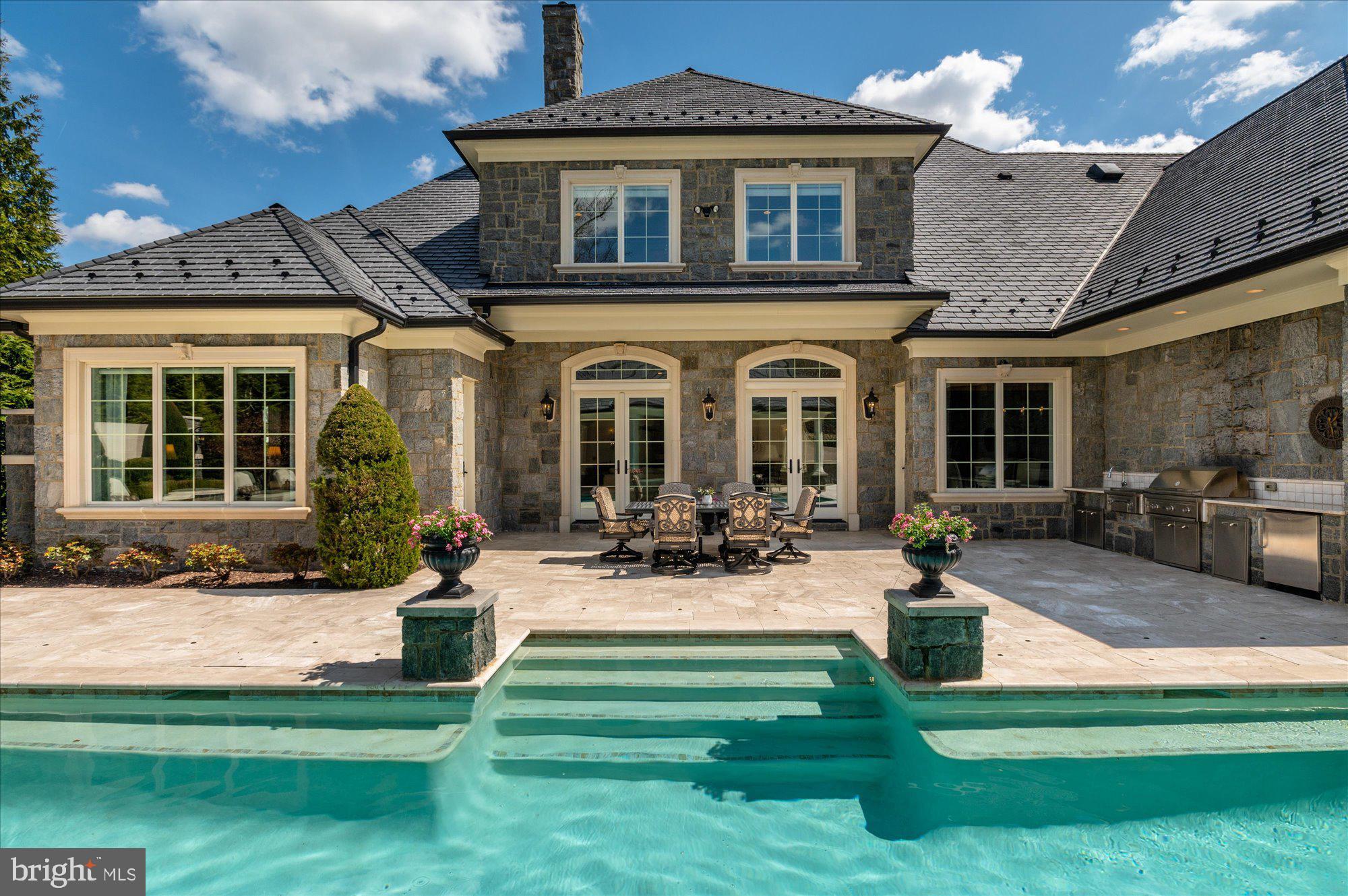 MACKALL FARMS - Residential