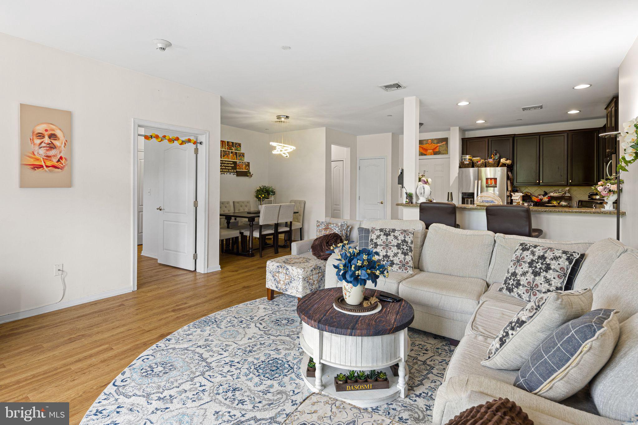 HUNTINGDON PLACE - Residential