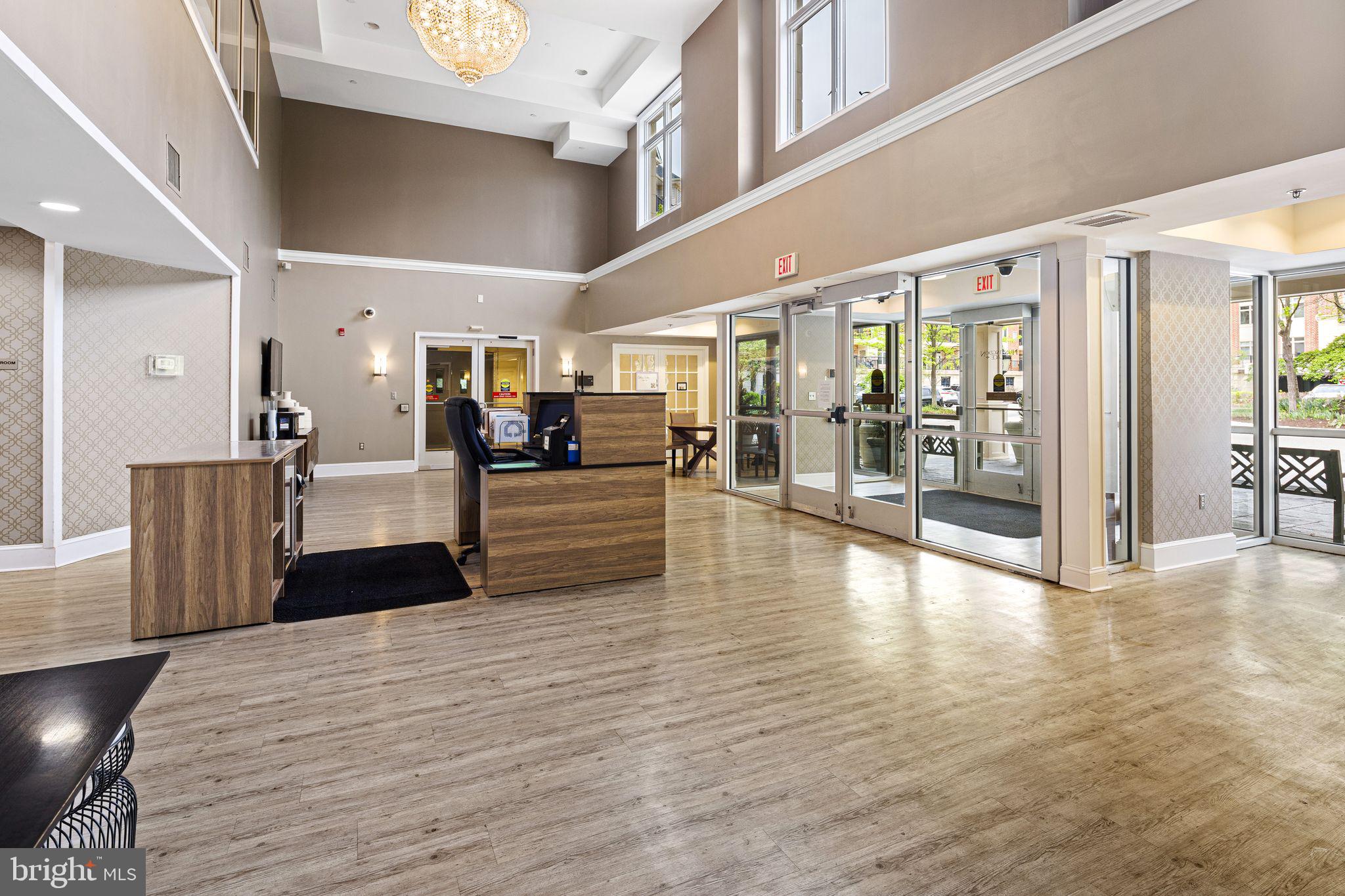 HUNTINGDON PLACE - Residential