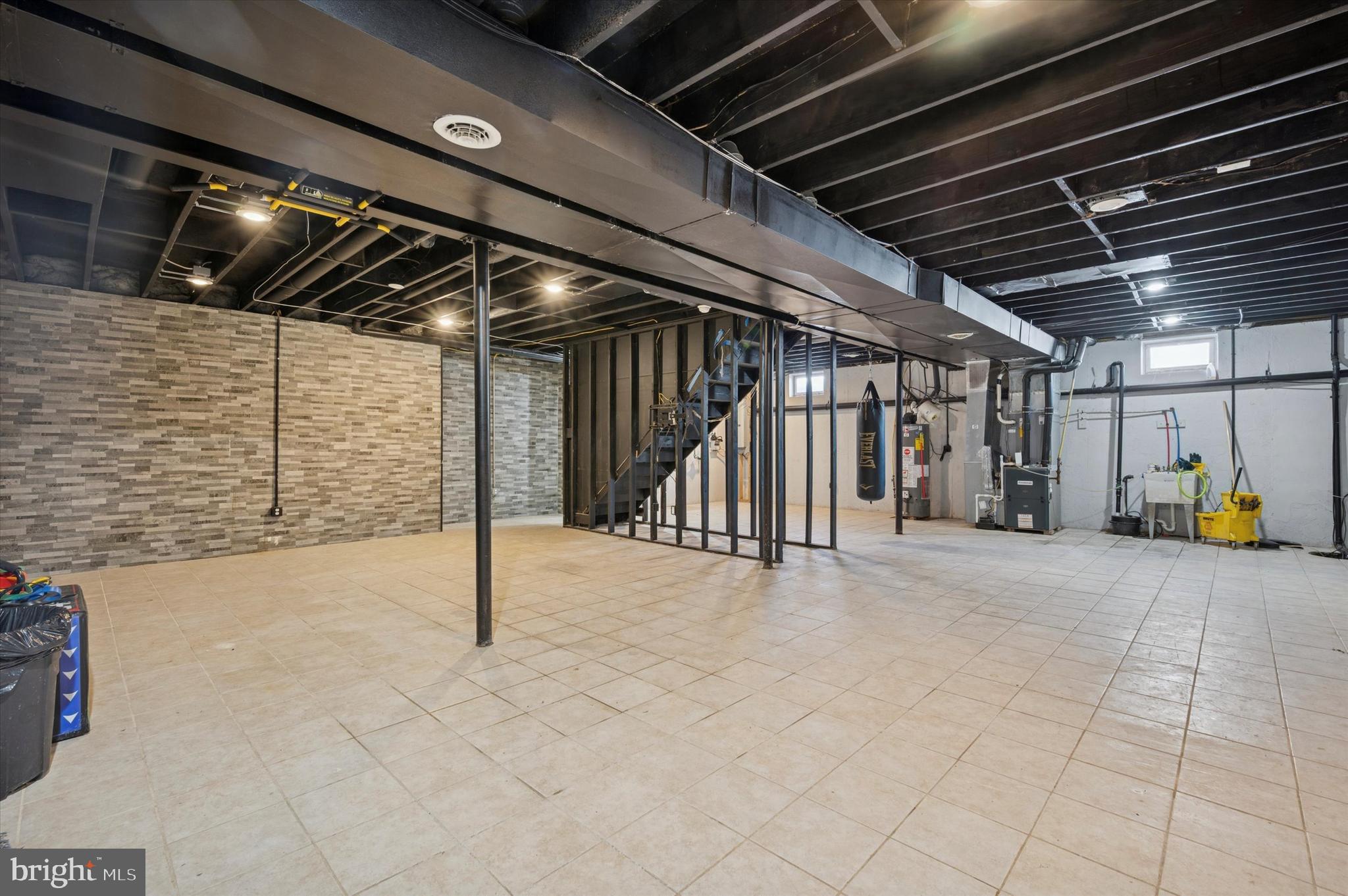 HORSHAM MEADOWS - Residential