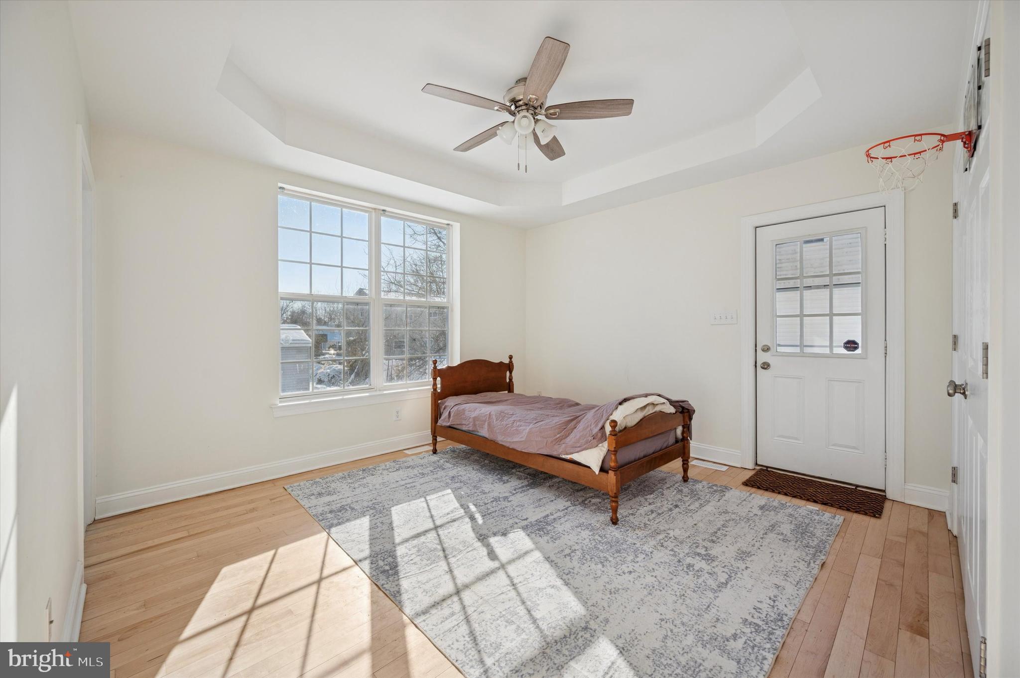 HORSHAM MEADOWS - Residential