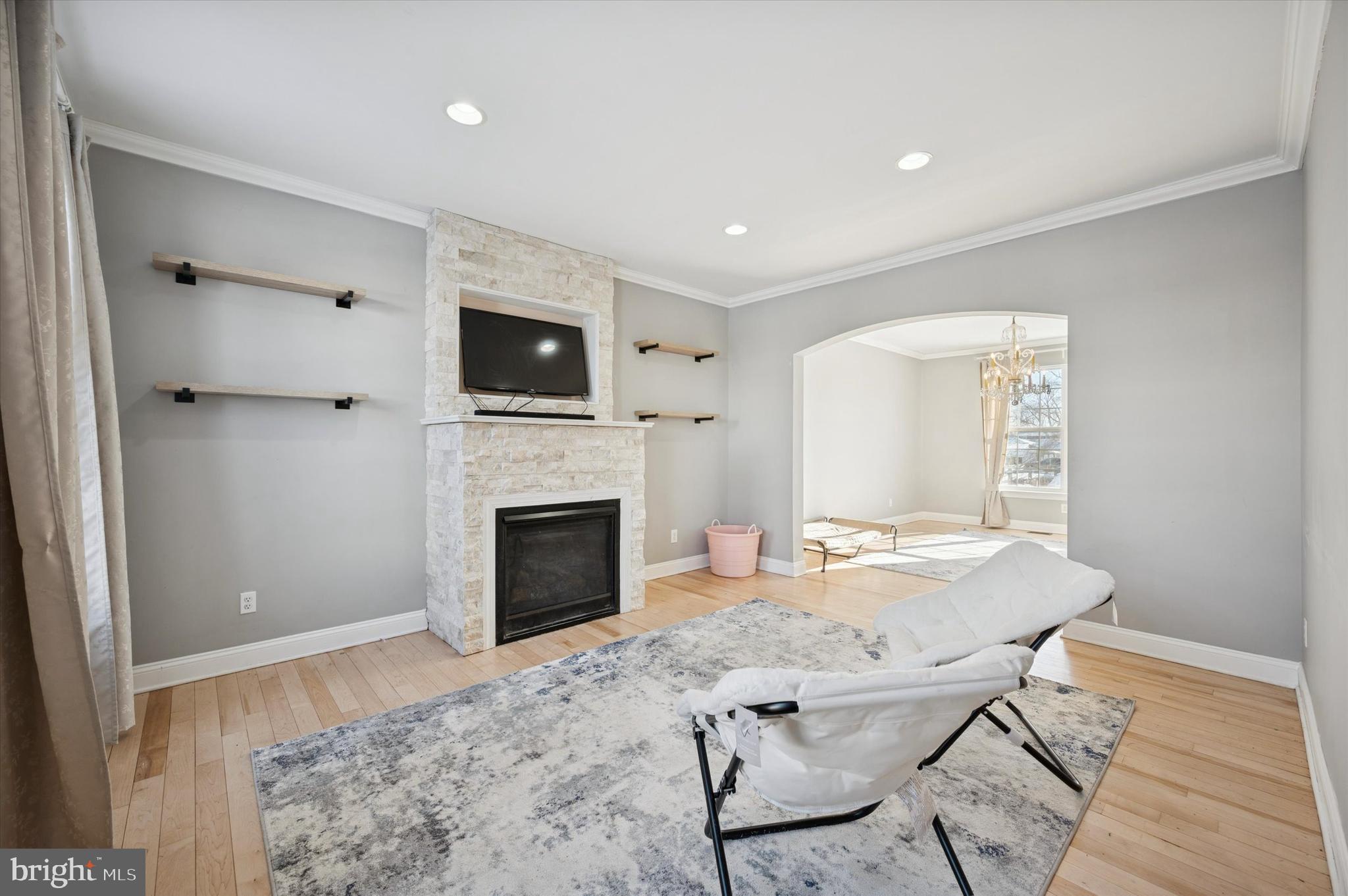 HORSHAM MEADOWS - Residential