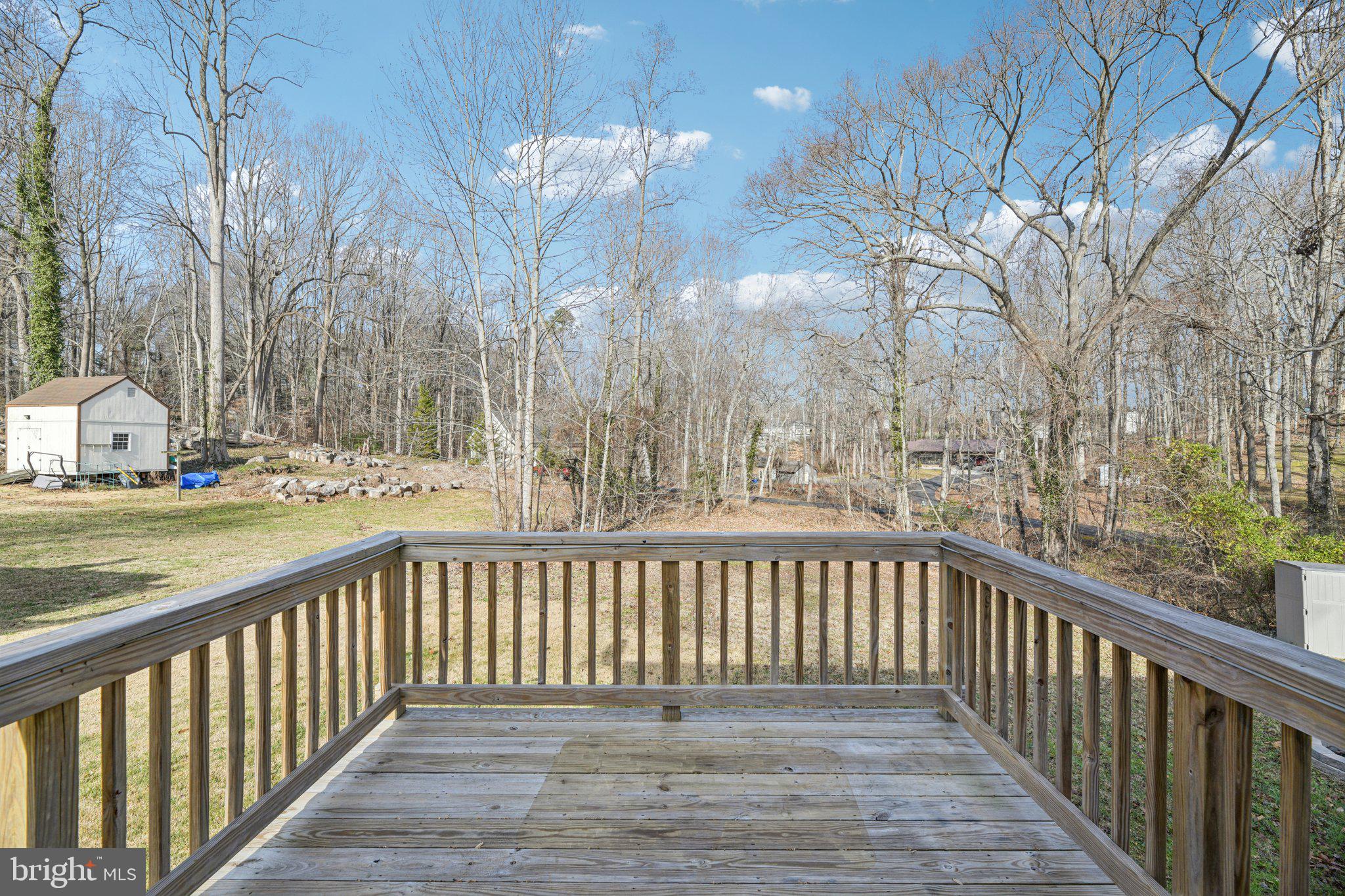 POPLAR WOODS - Residential