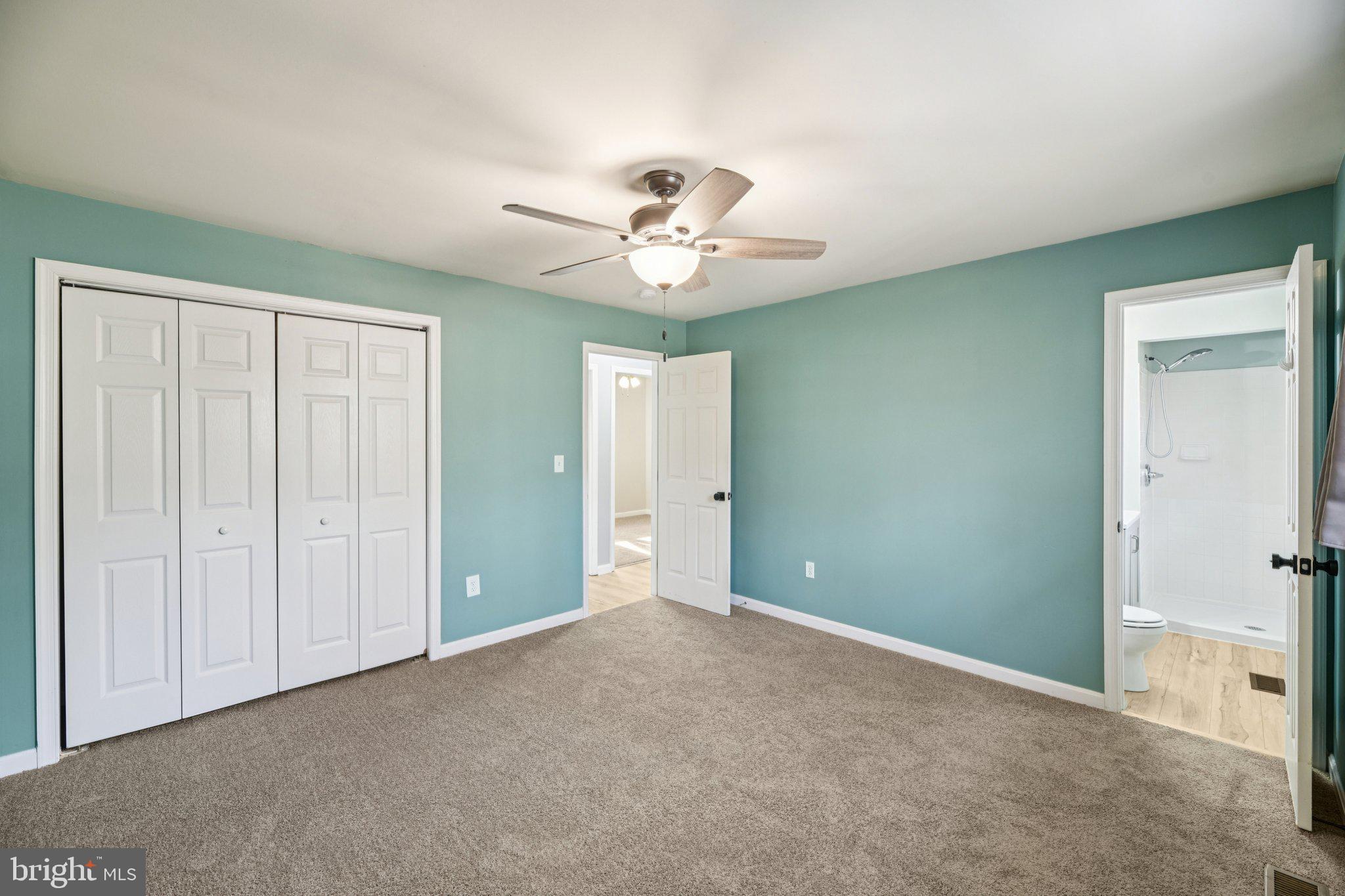 POPLAR WOODS - Residential