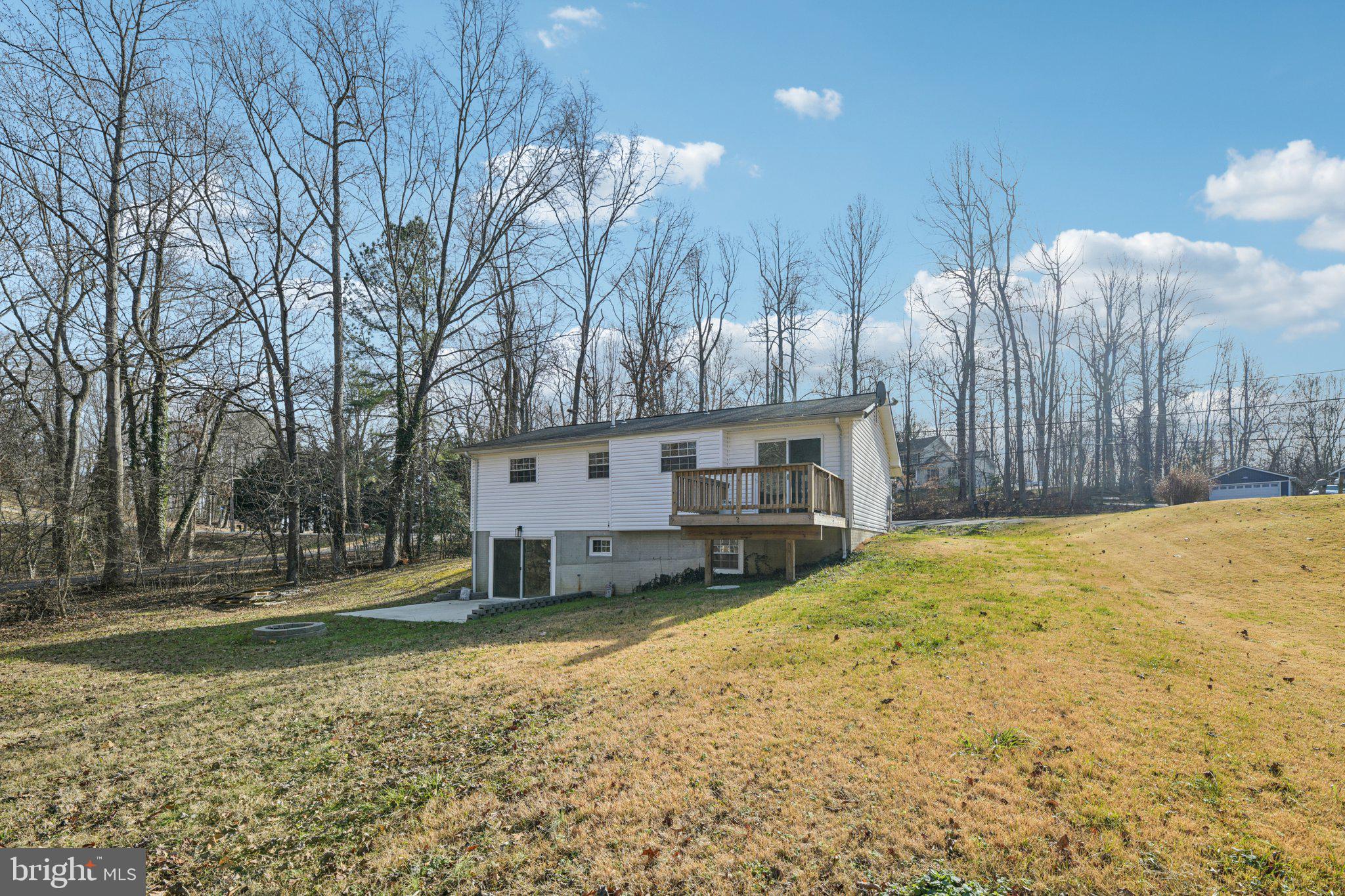 POPLAR WOODS - Residential