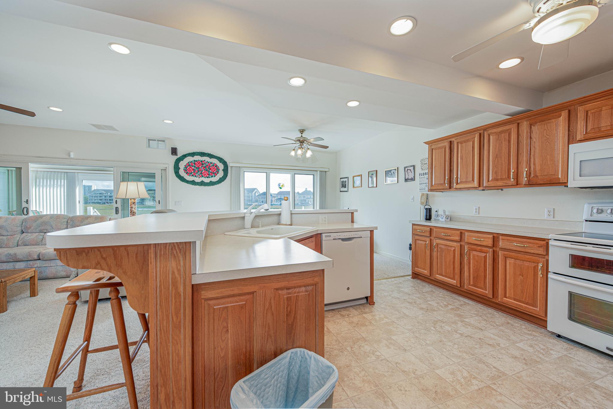 HERON HARBOUR - Residential