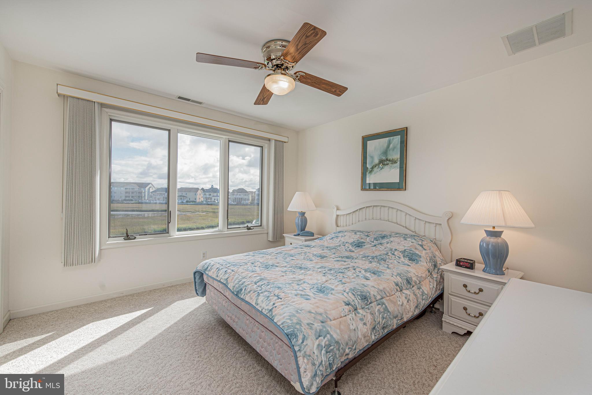 HERON HARBOUR - Residential