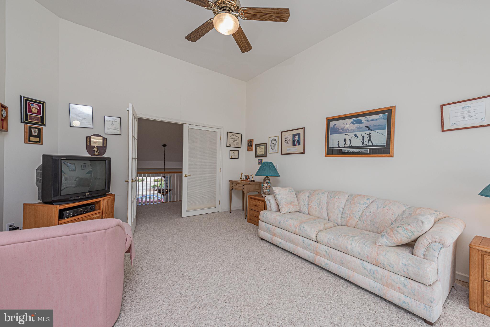 HERON HARBOUR - Residential