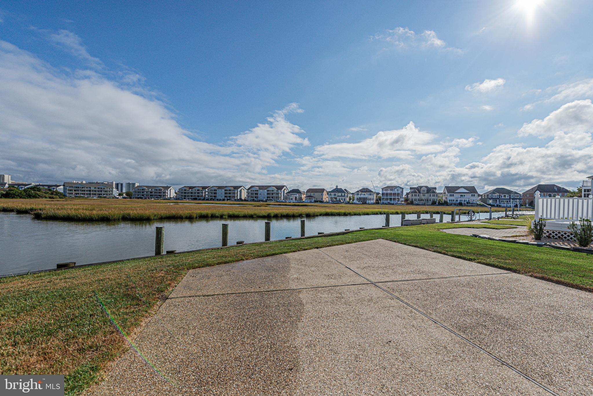 HERON HARBOUR - Residential