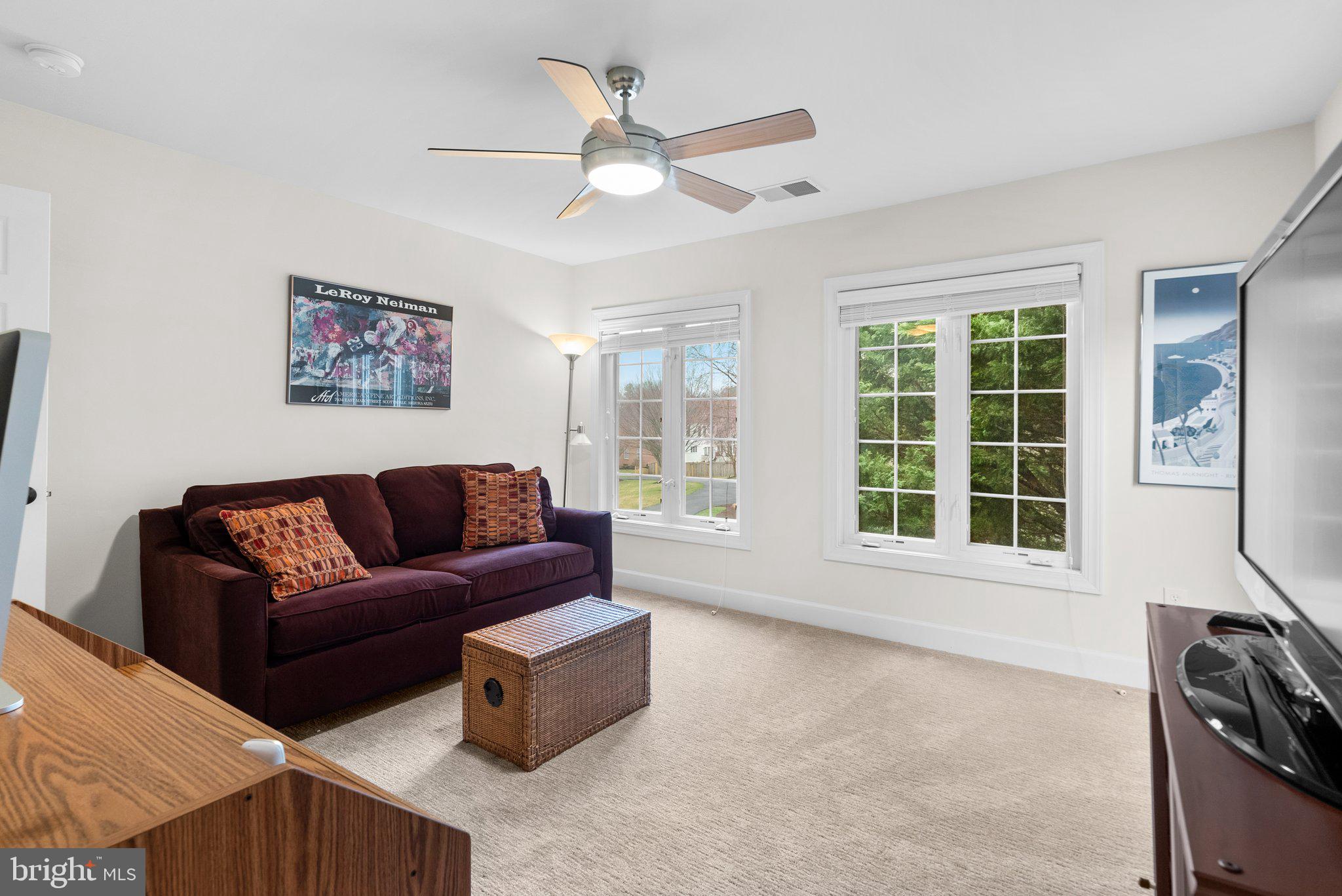 GLEN MEADOWS - Residential