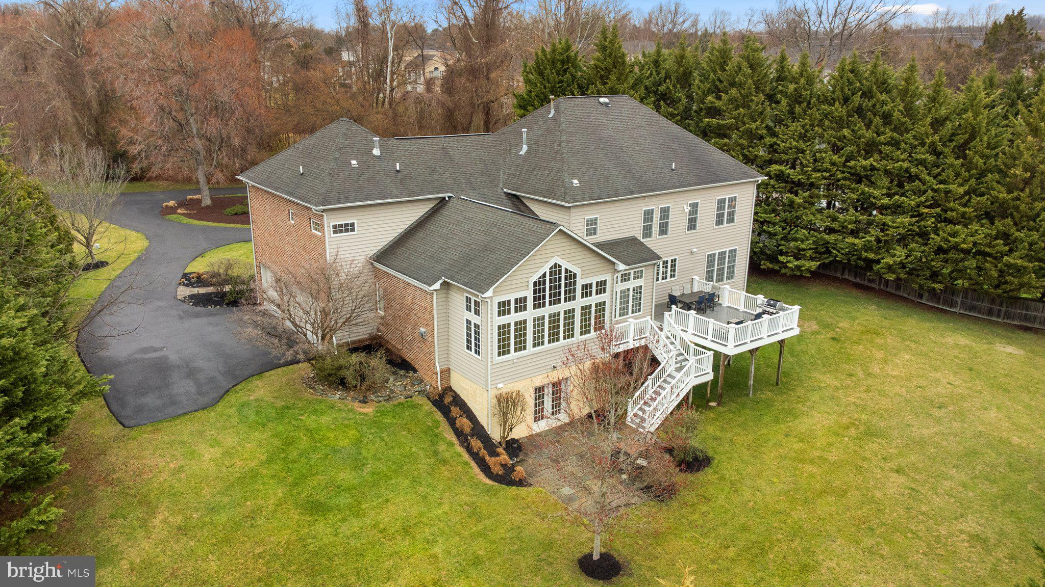 GLEN MEADOWS - Residential