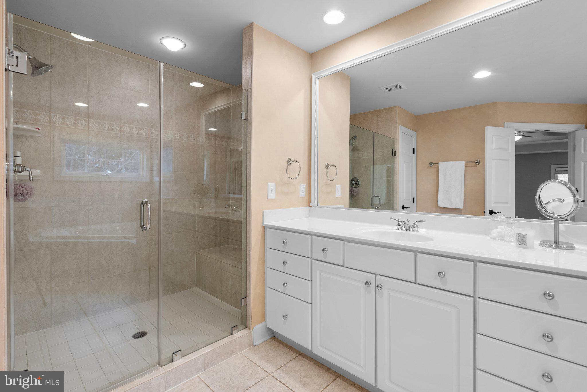 GLEN MEADOWS - Residential