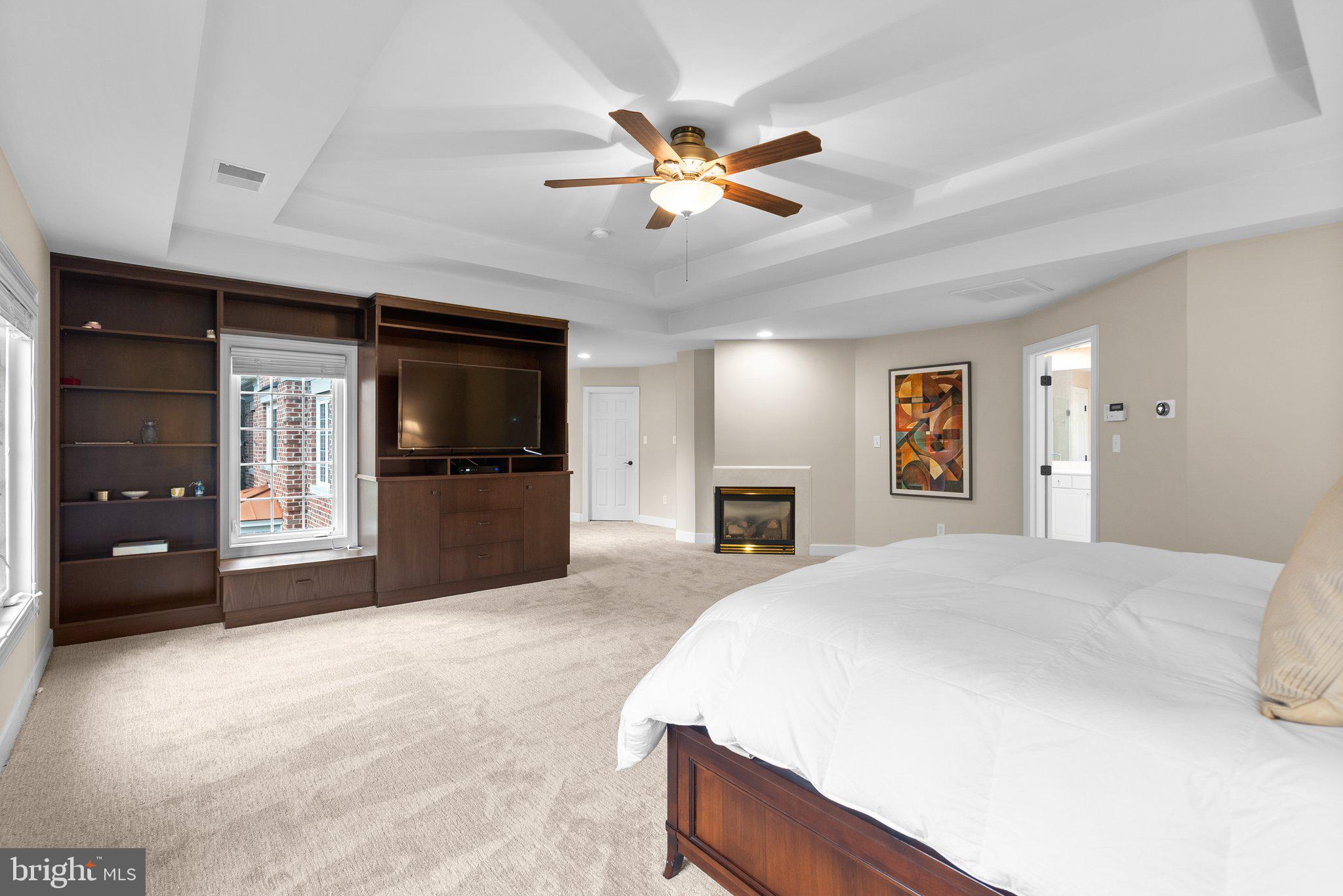 GLEN MEADOWS - Residential