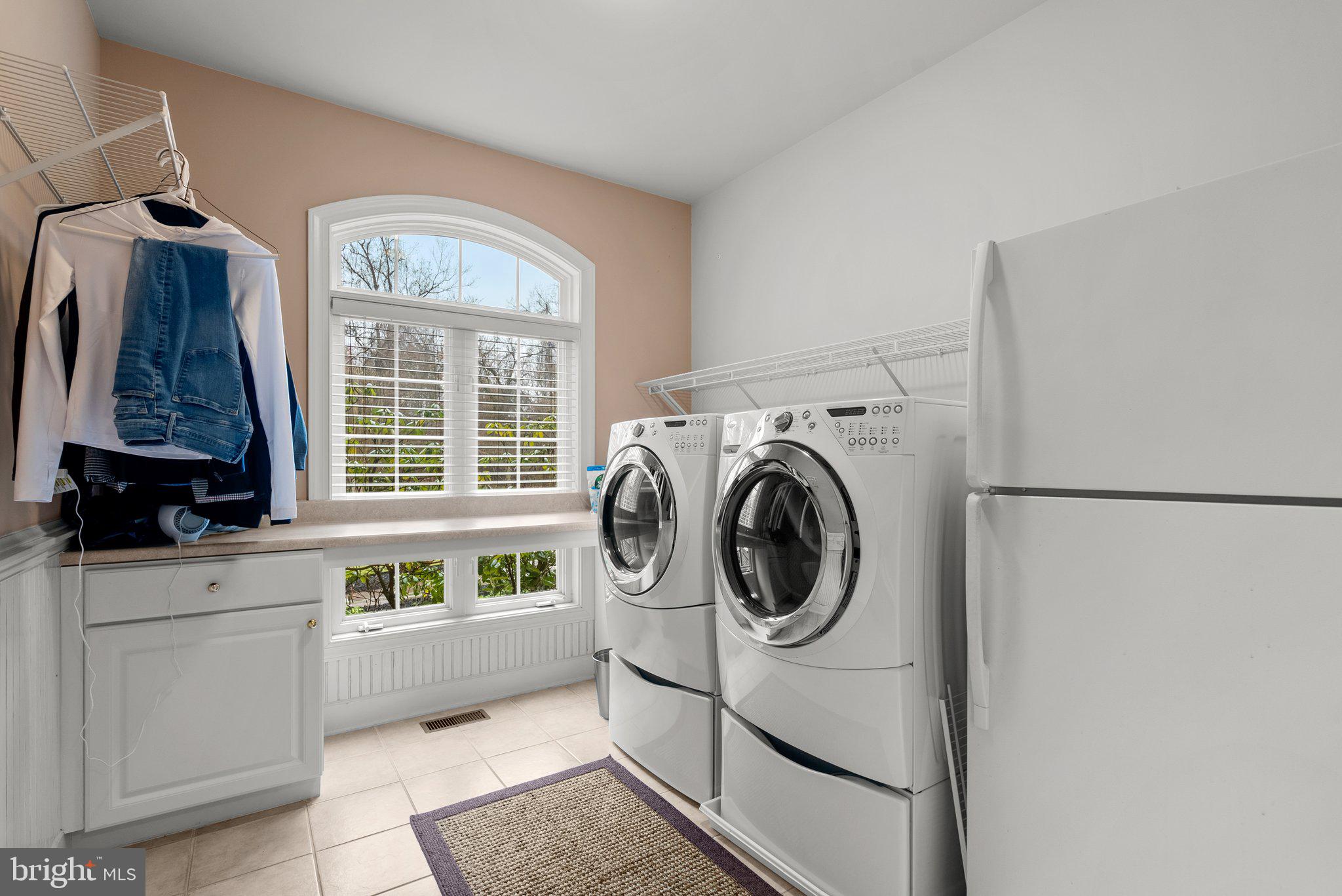 GLEN MEADOWS - Residential