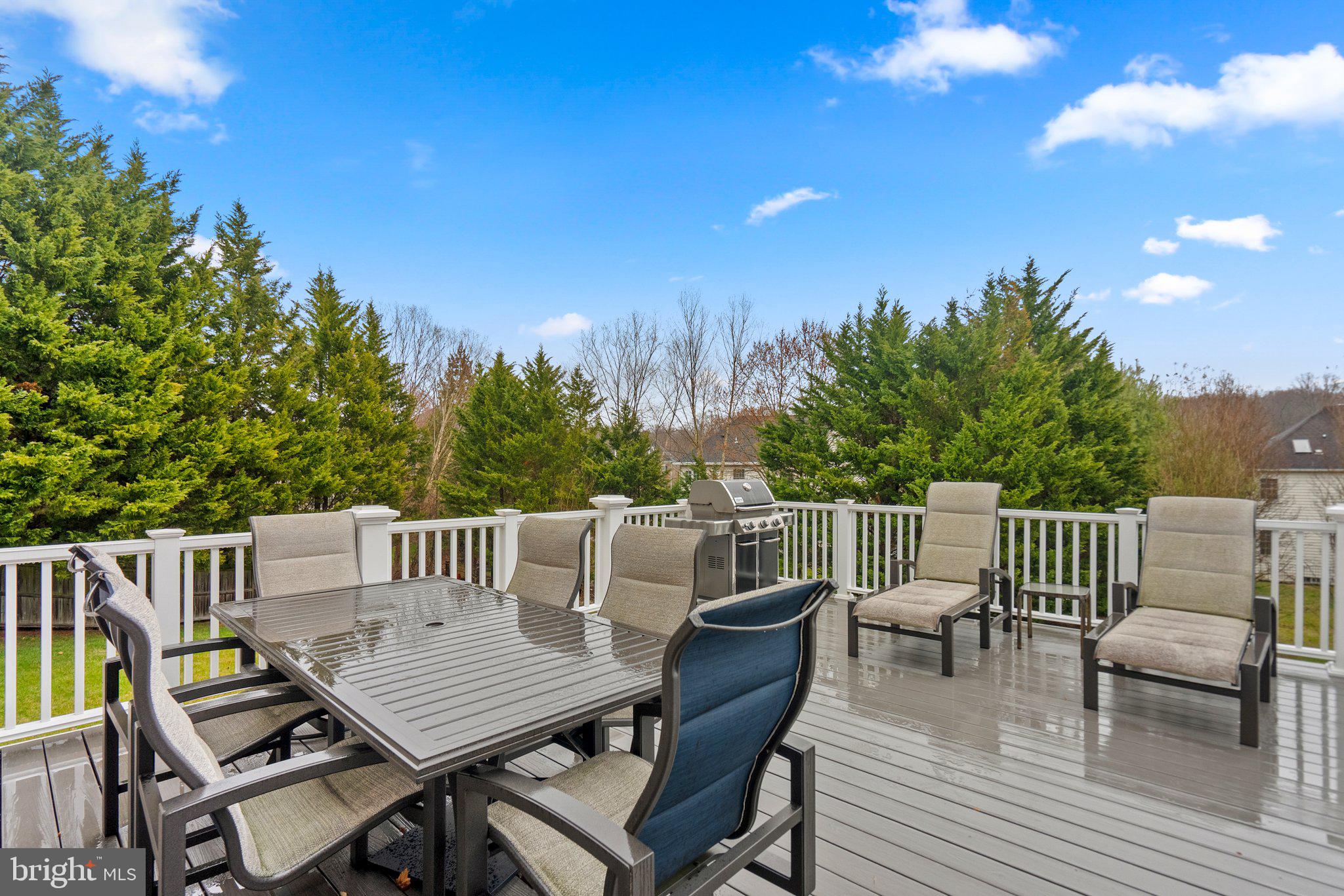 GLEN MEADOWS - Residential