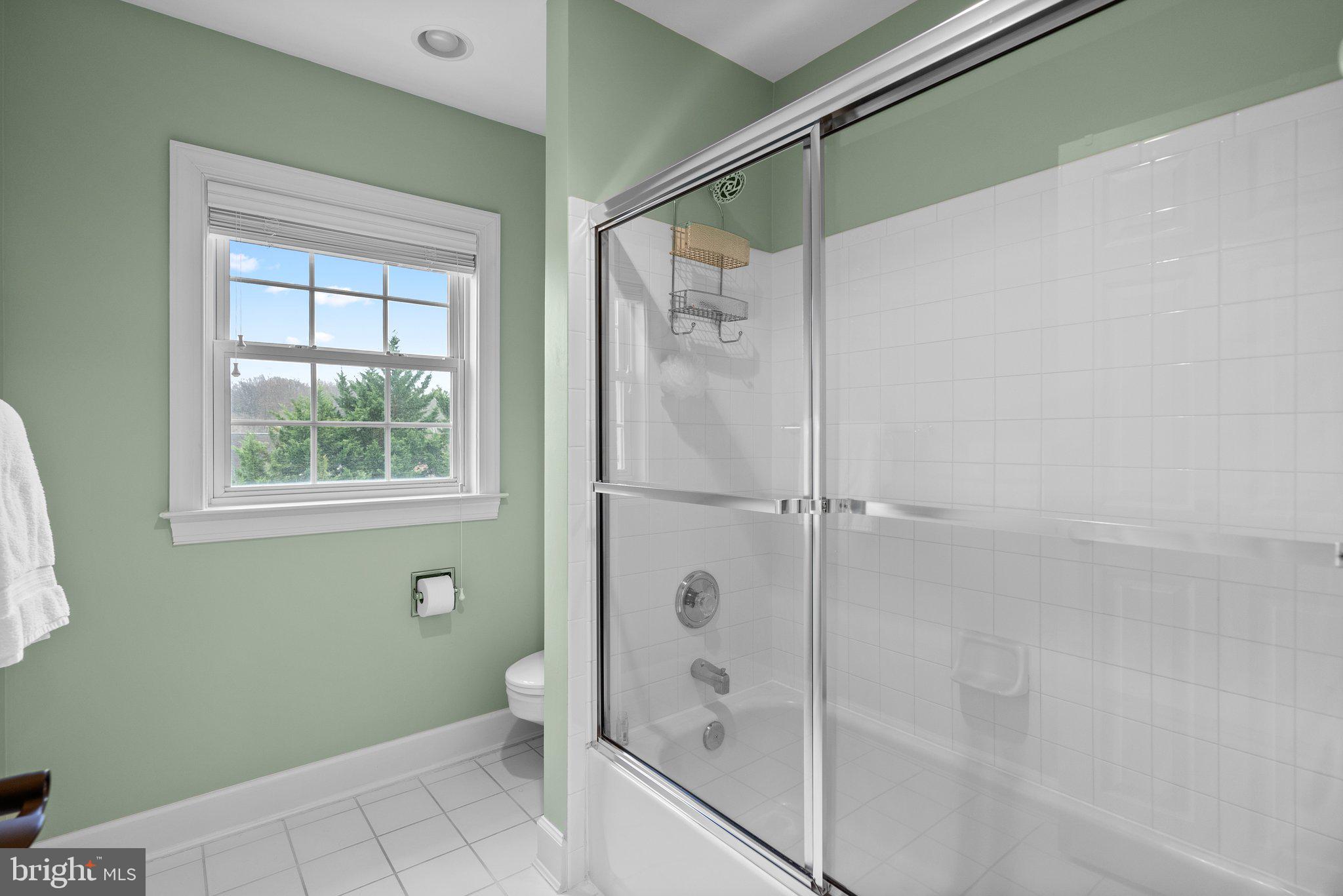 GLEN MEADOWS - Residential