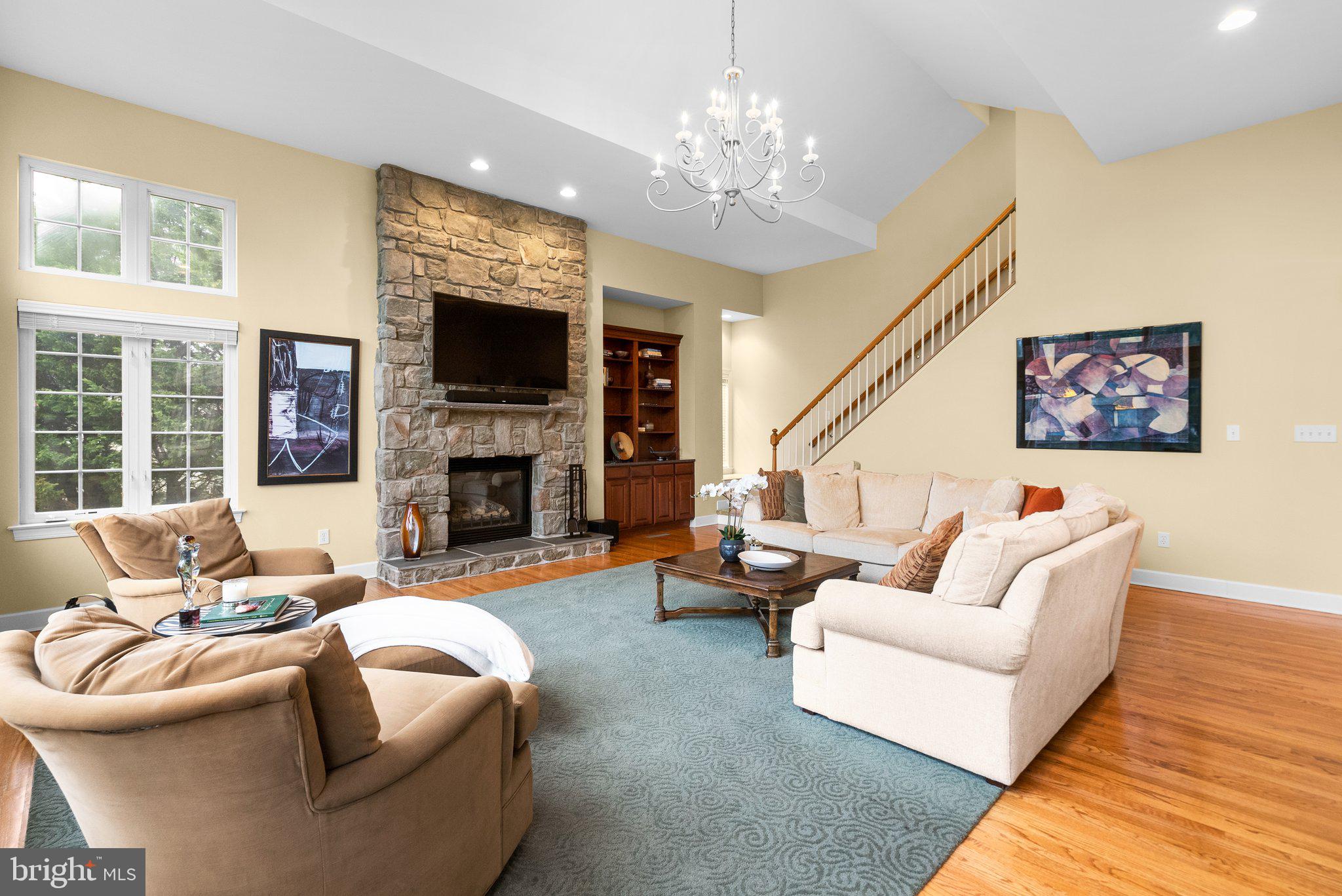 GLEN MEADOWS - Residential