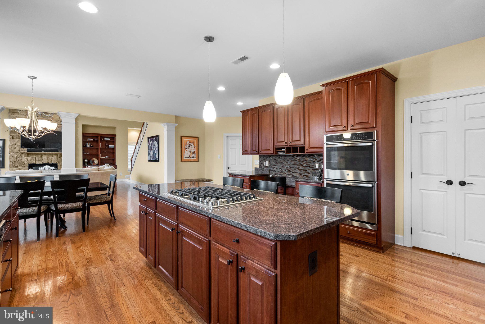 GLEN MEADOWS - Residential