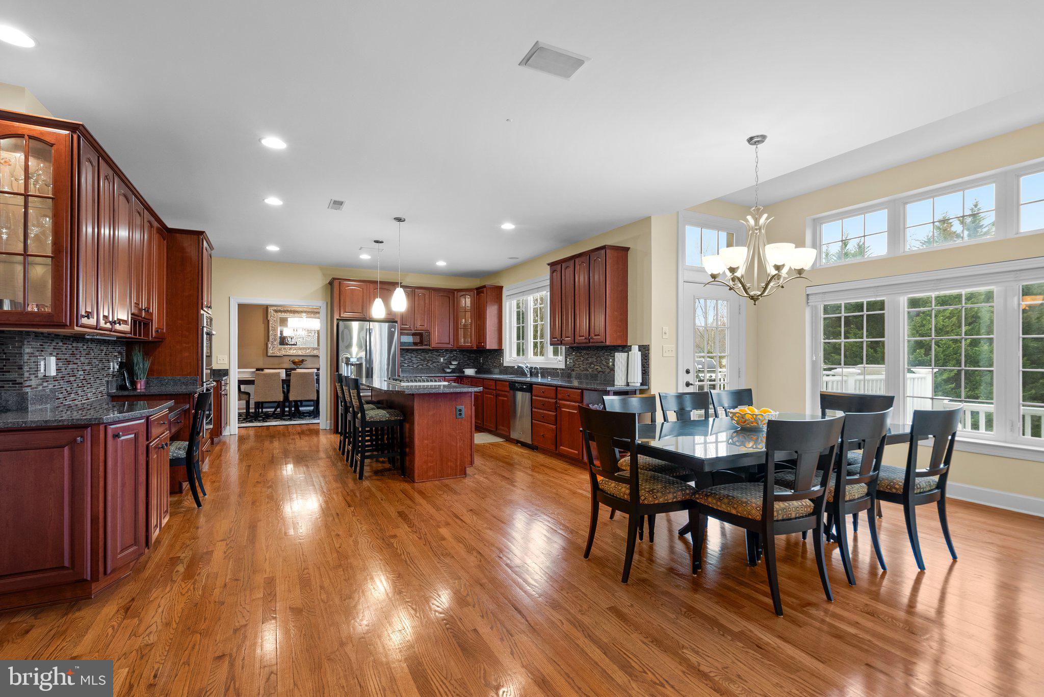 GLEN MEADOWS - Residential