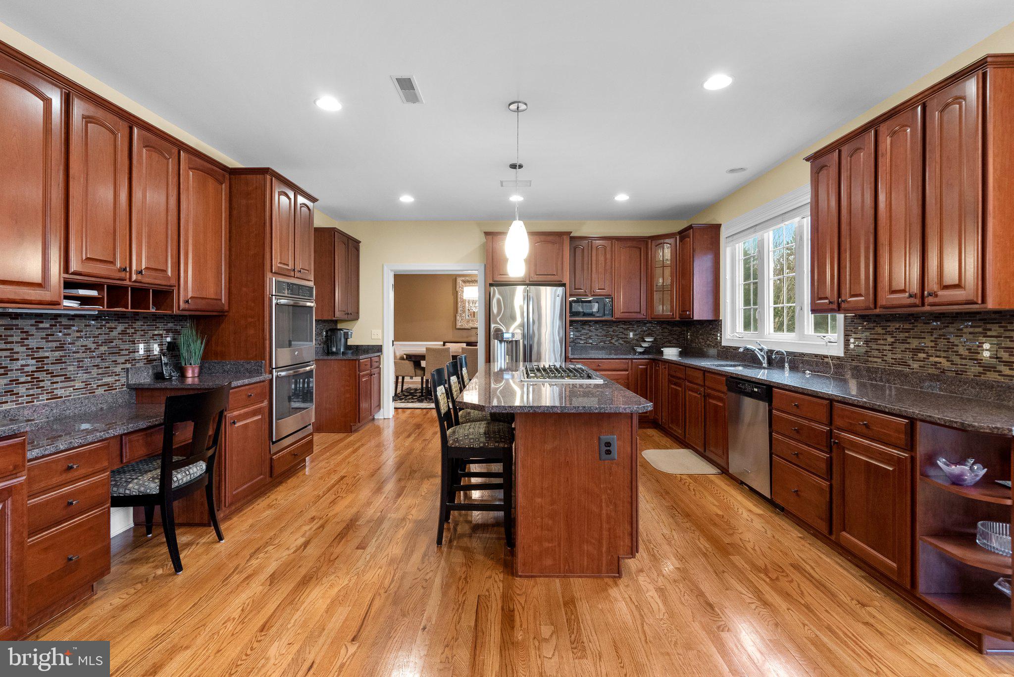 GLEN MEADOWS - Residential