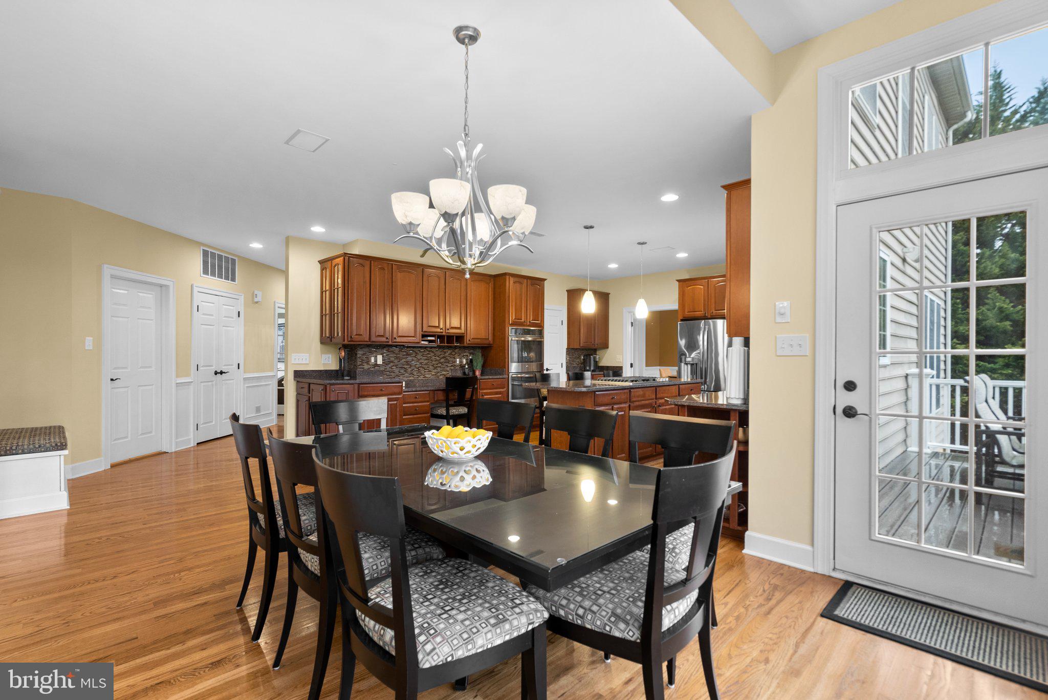 GLEN MEADOWS - Residential