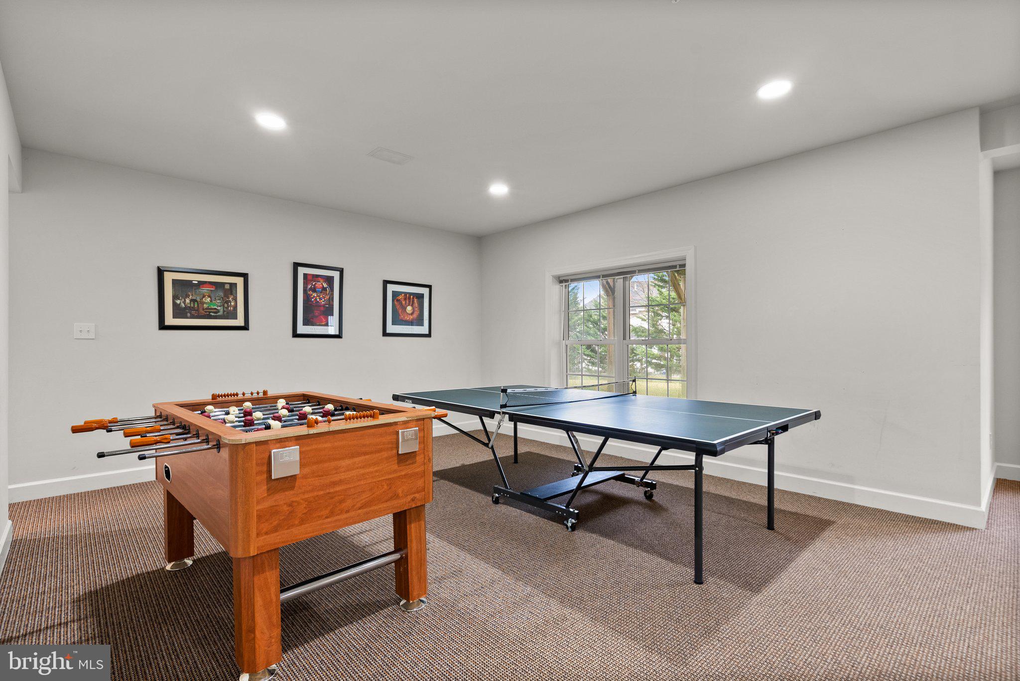 GLEN MEADOWS - Residential